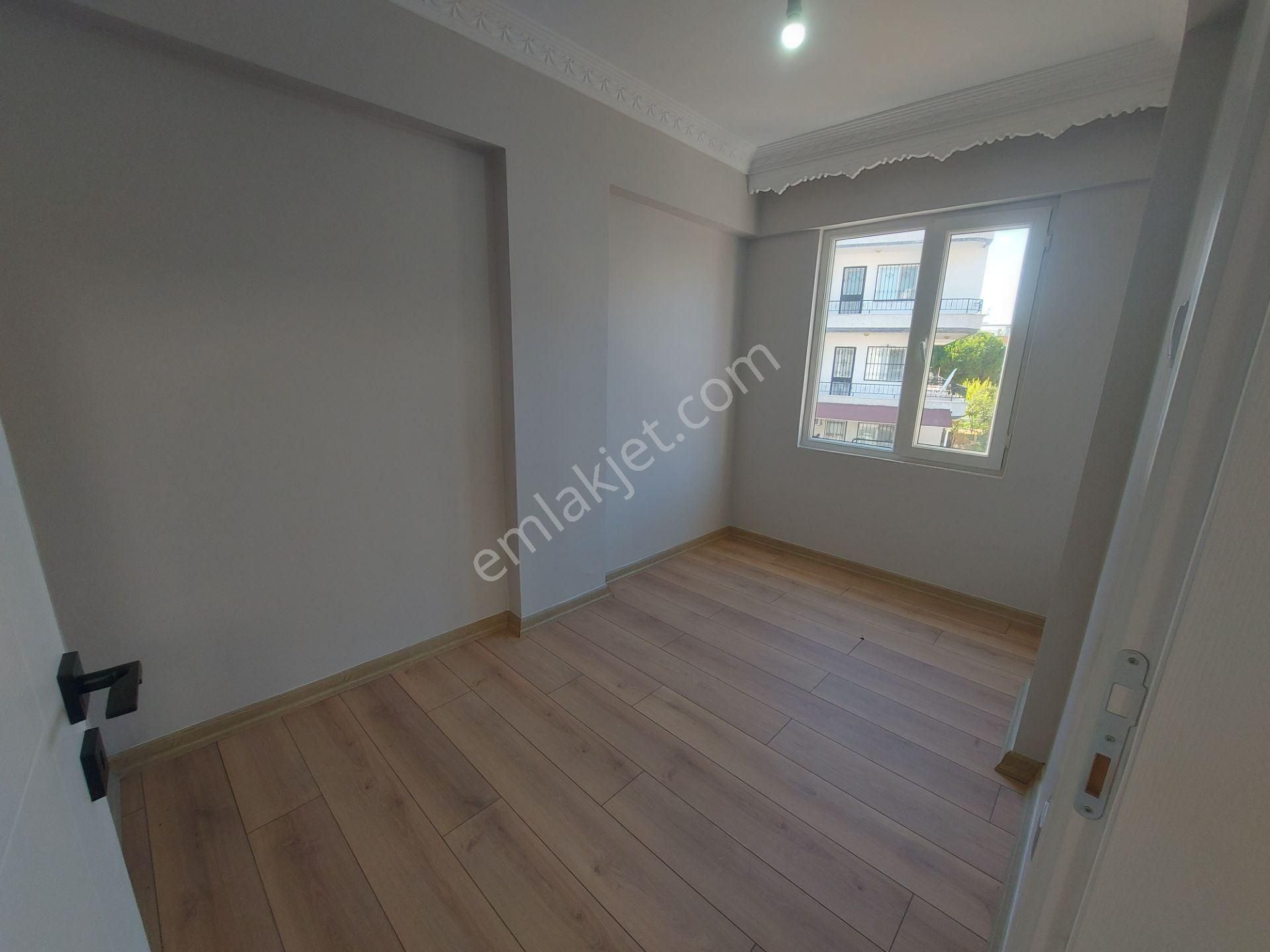 Çamlıkda Denize 1,5 Km Mesafede 5+1 Müstakil Havuzlu Tripleks - Görsel 7