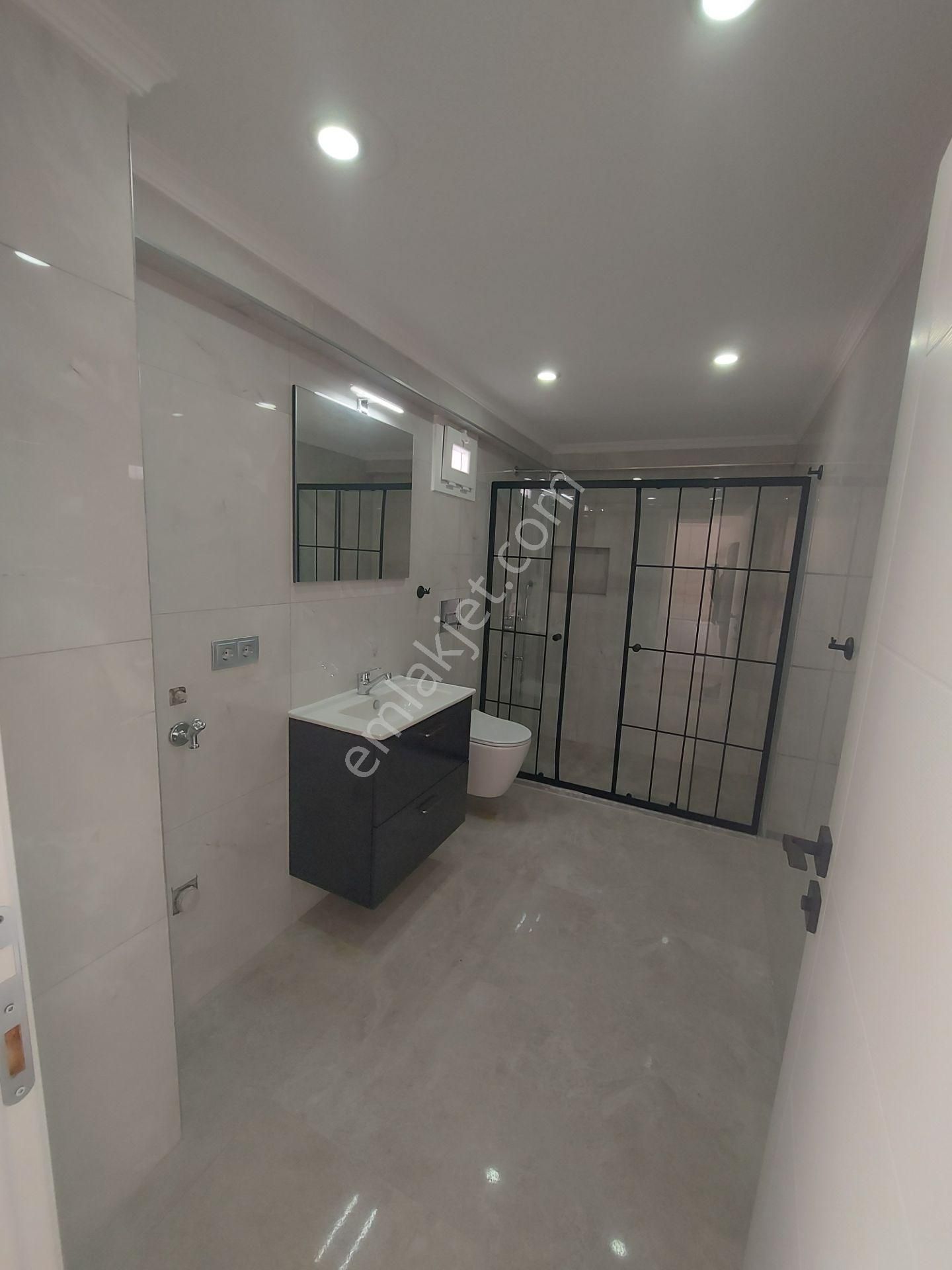 Çamlıkda Denize 1,5 Km Mesafede 5+1 Müstakil Havuzlu Tripleks - Görsel 18