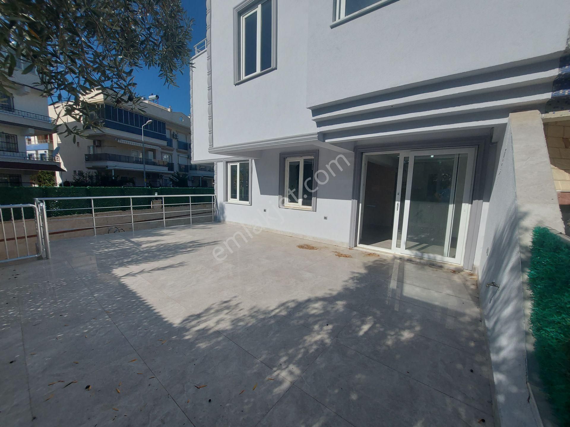 Çamlıkda Denize 1,5 Km Mesafede 5+1 Müstakil Havuzlu Tripleks - Görsel 6