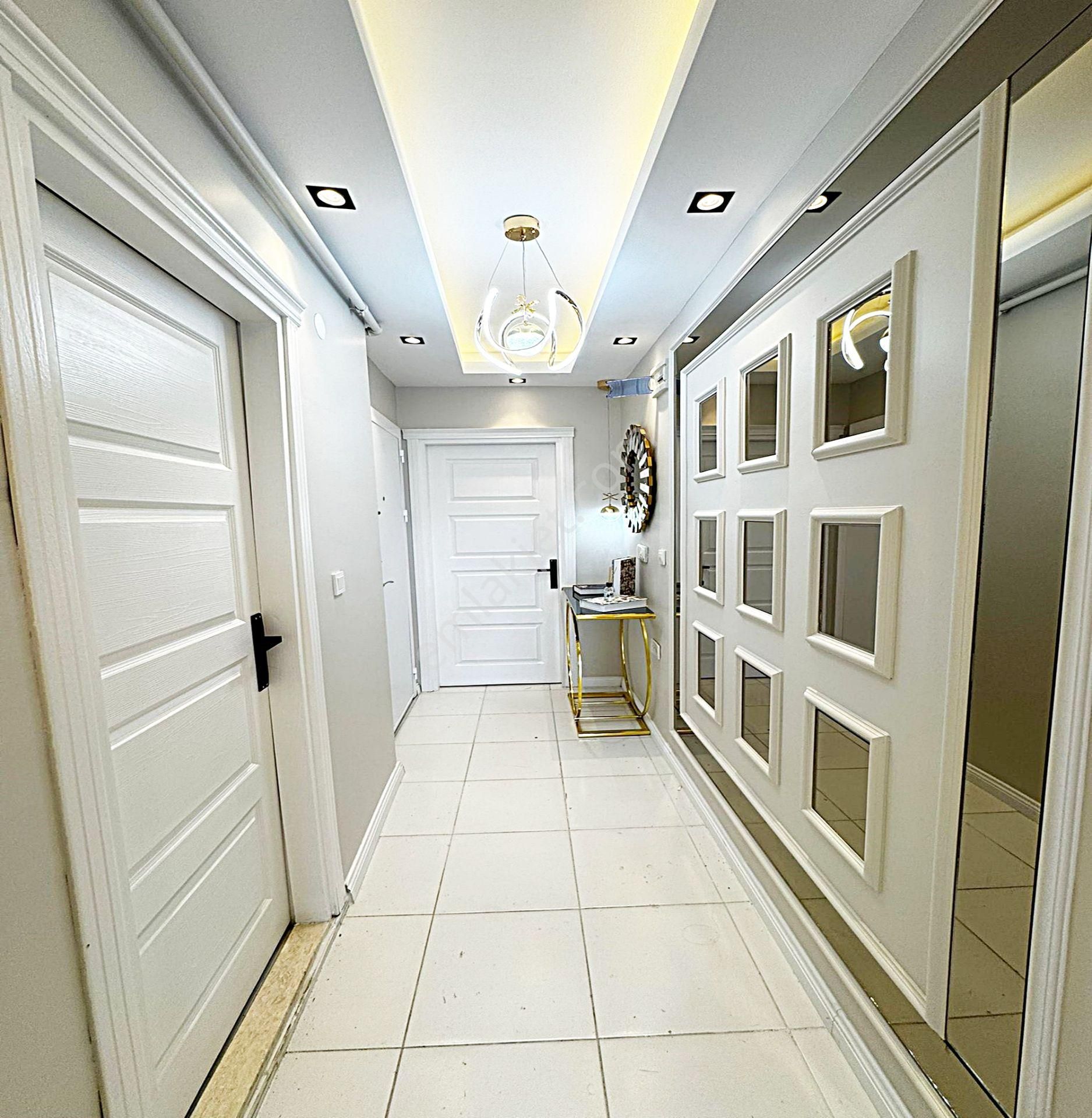 Talatpaşa Mah Ana Cadde Ulaşıma Metrobüse Yakın2+1 Satılık Daire - Görsel 7