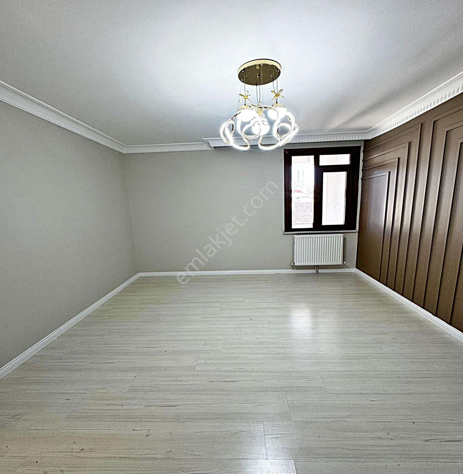 Talatpaşa Mah Ana Cadde Ulaşıma Metrobüse Yakın2+1 Satılık Daire - Görsel 23