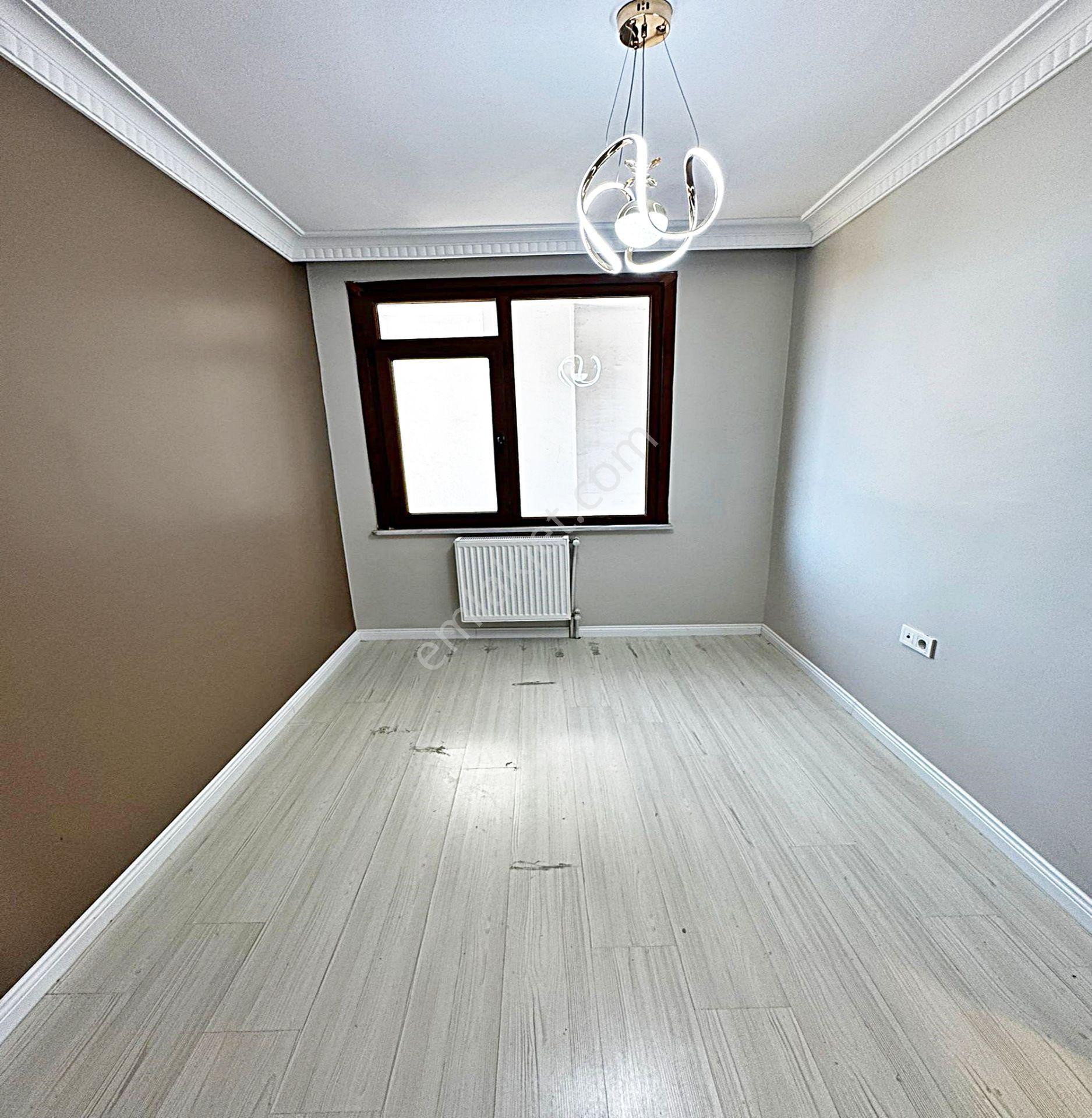 Talatpaşa Mah Ana Cadde Ulaşıma Metrobüse Yakın2+1 Satılık Daire - Görsel 9