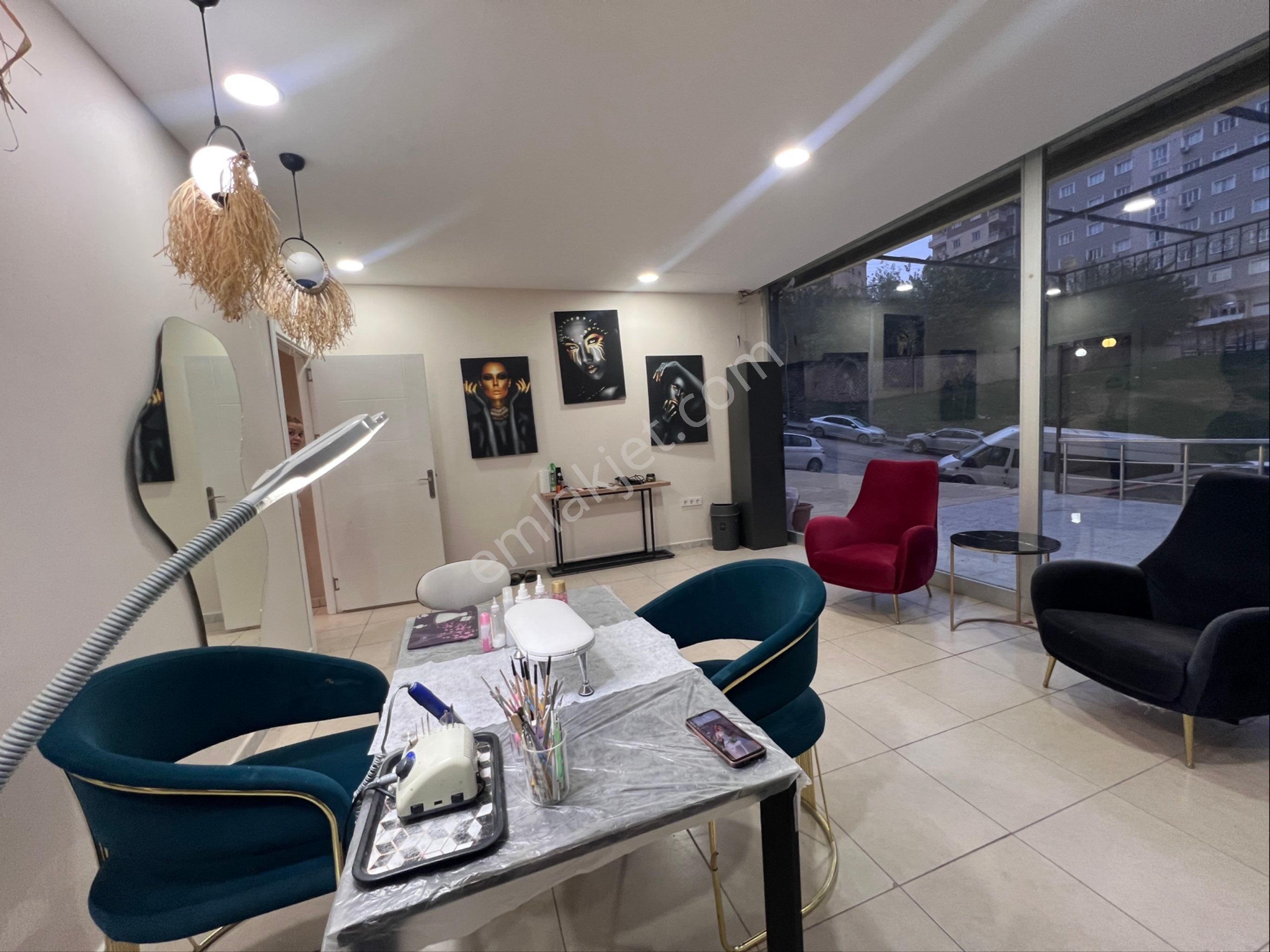 Murat Emlaktan İş Fırsattı Yüksek Cirolu Hazır Kurulu Güzellik Salonu Devren Satılıktır - Görsel 15