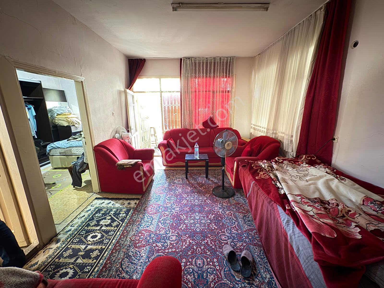 Prestij'den Turgutreis'te Müstakil 241m2 Arsa İçerisinde Satılık Daire
