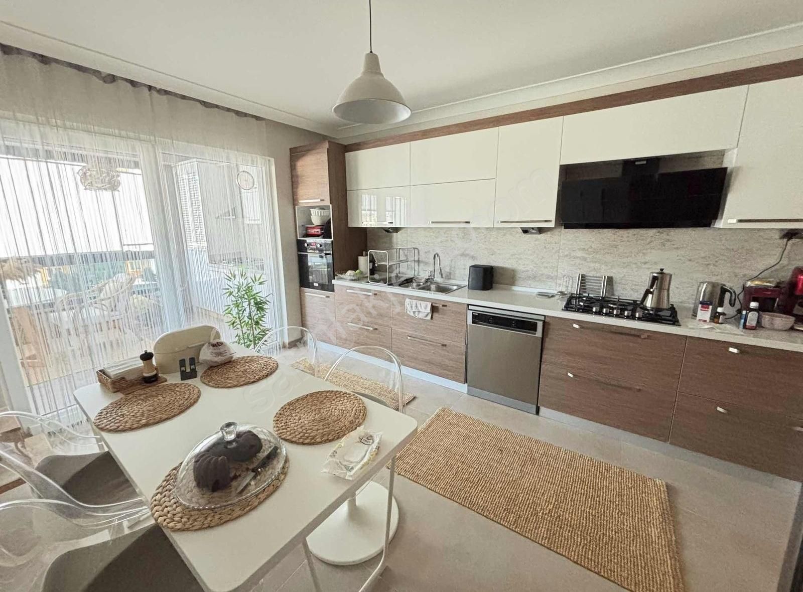 Net Gayrimenkul 'mezaim Kiraz Bölgesinde 4+1 Satılık Daire - Görsel 11