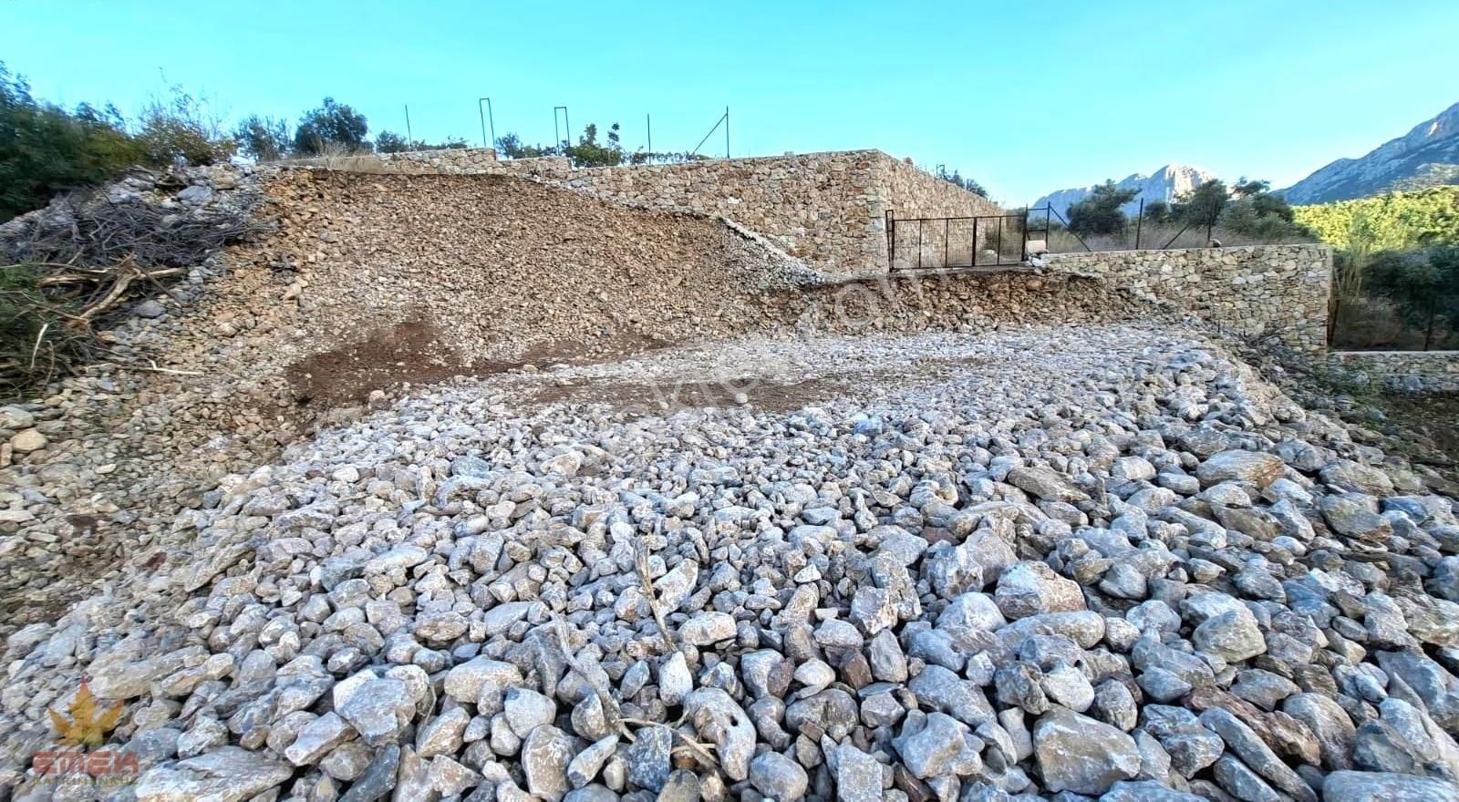 Konyaaltı Akdamlarda Emsalsiz Arazi - Görsel 8