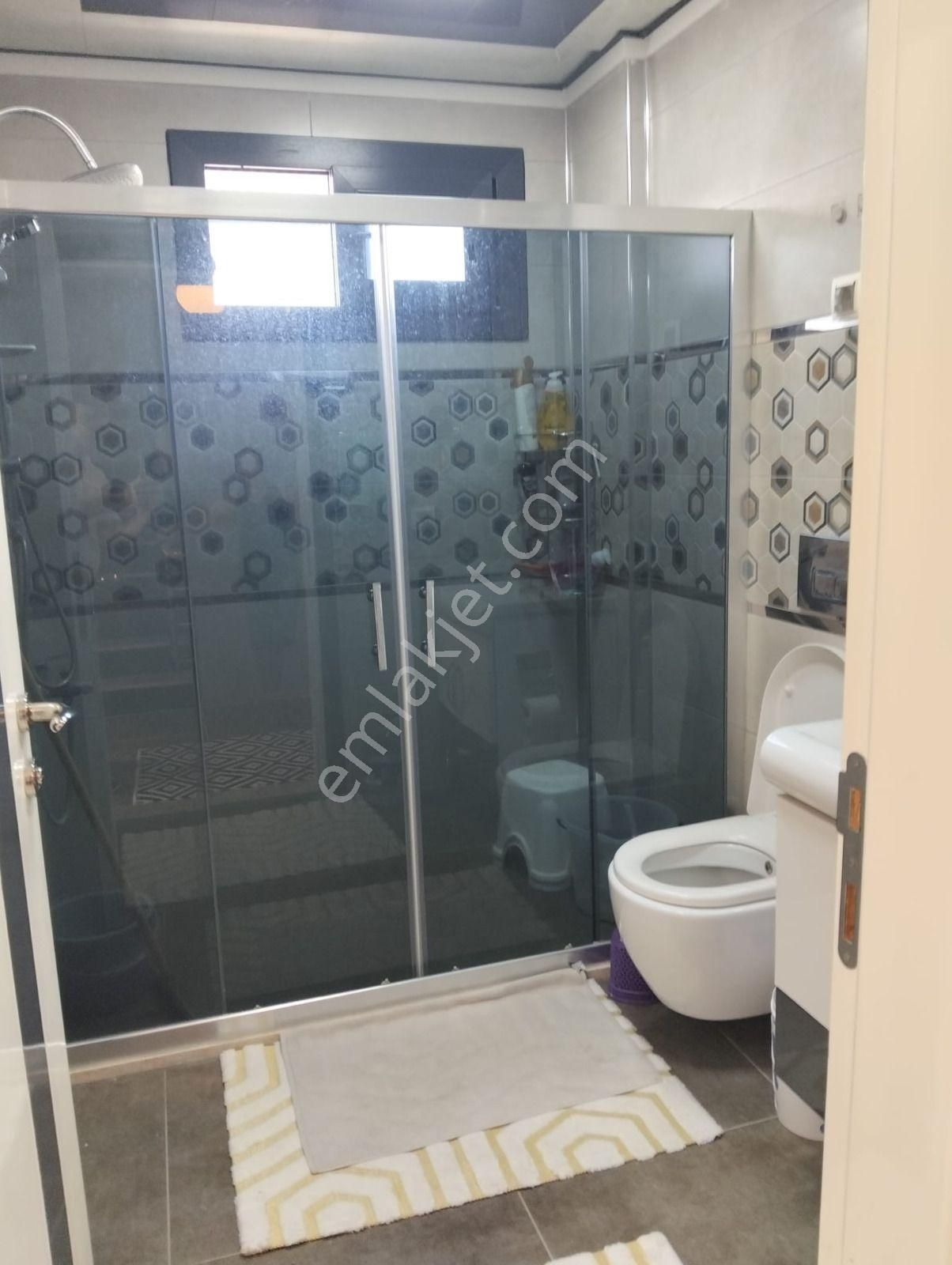 Efelerde Müstakil Havuzlu Eşyalı Satılık 4+1 Tripleks Villa - Görsel 13