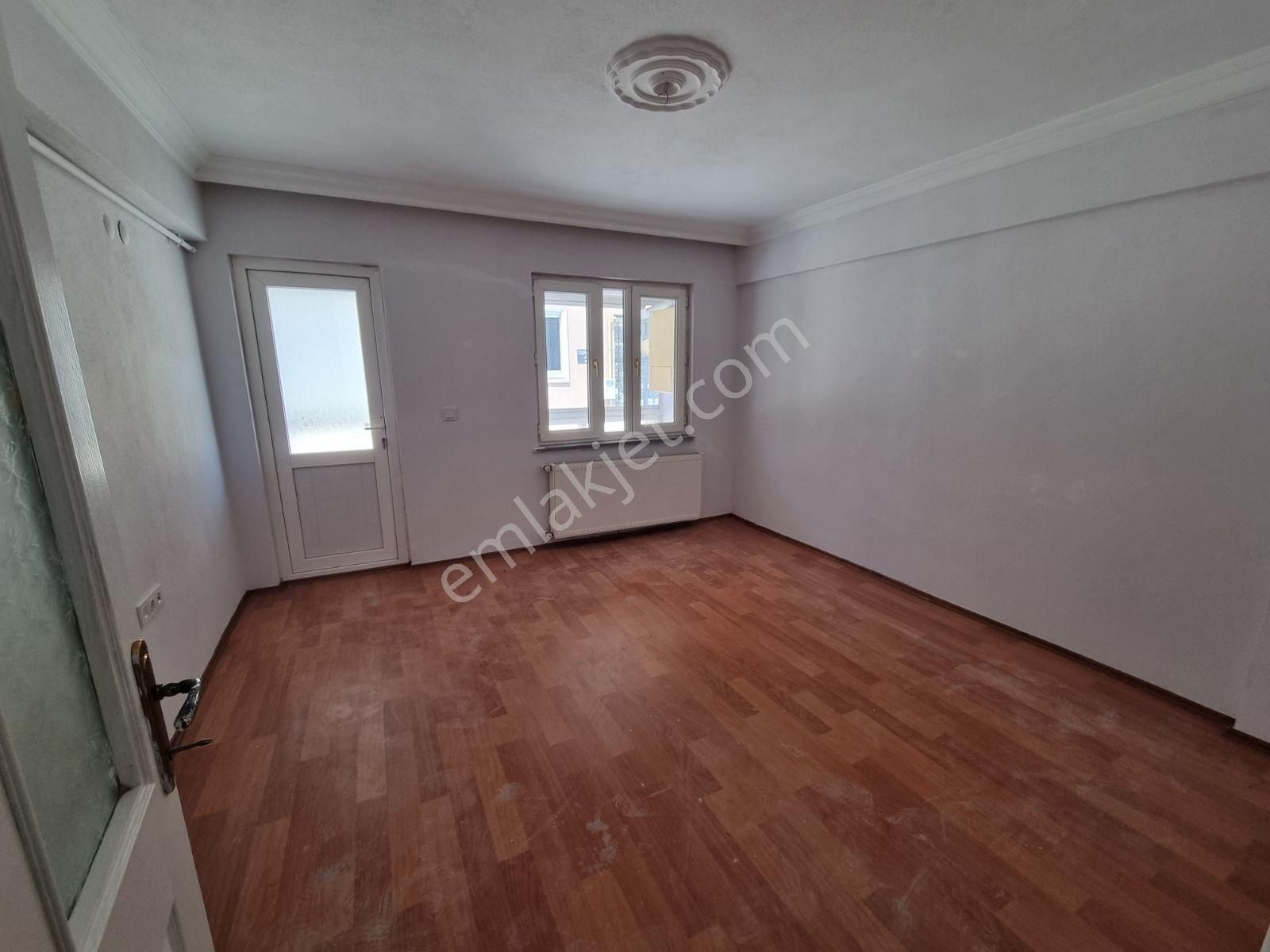 Bursa Nilüfer Üçevler'de Kiralık 2+1 Daire - Görsel 2