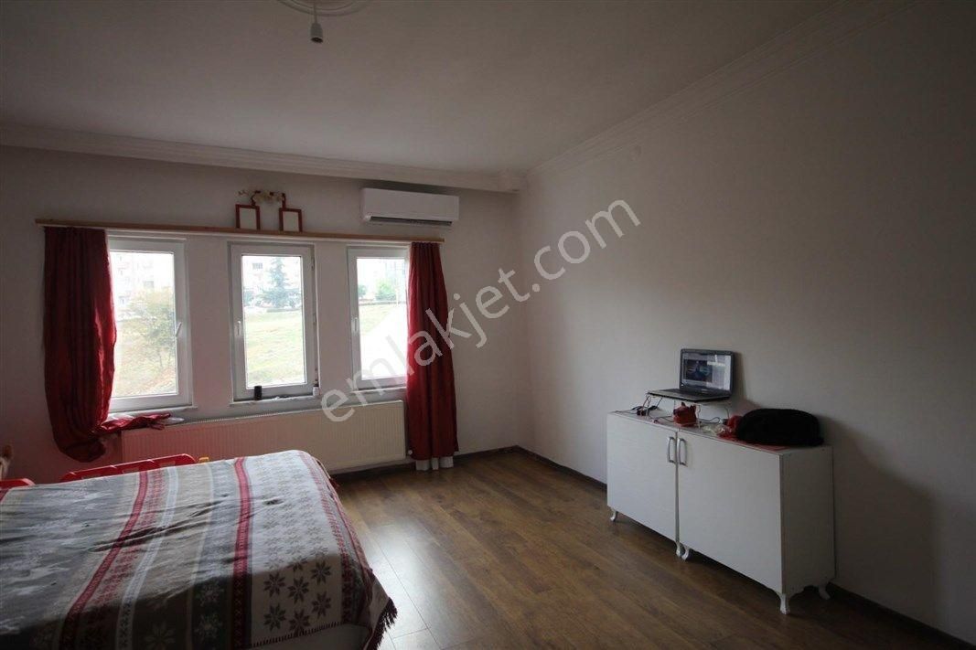 Bursa Nilüfer Üçevler De Kelepir Satılık Triplex 220 M2 Villa 5.800.000 Tl - Görsel 6