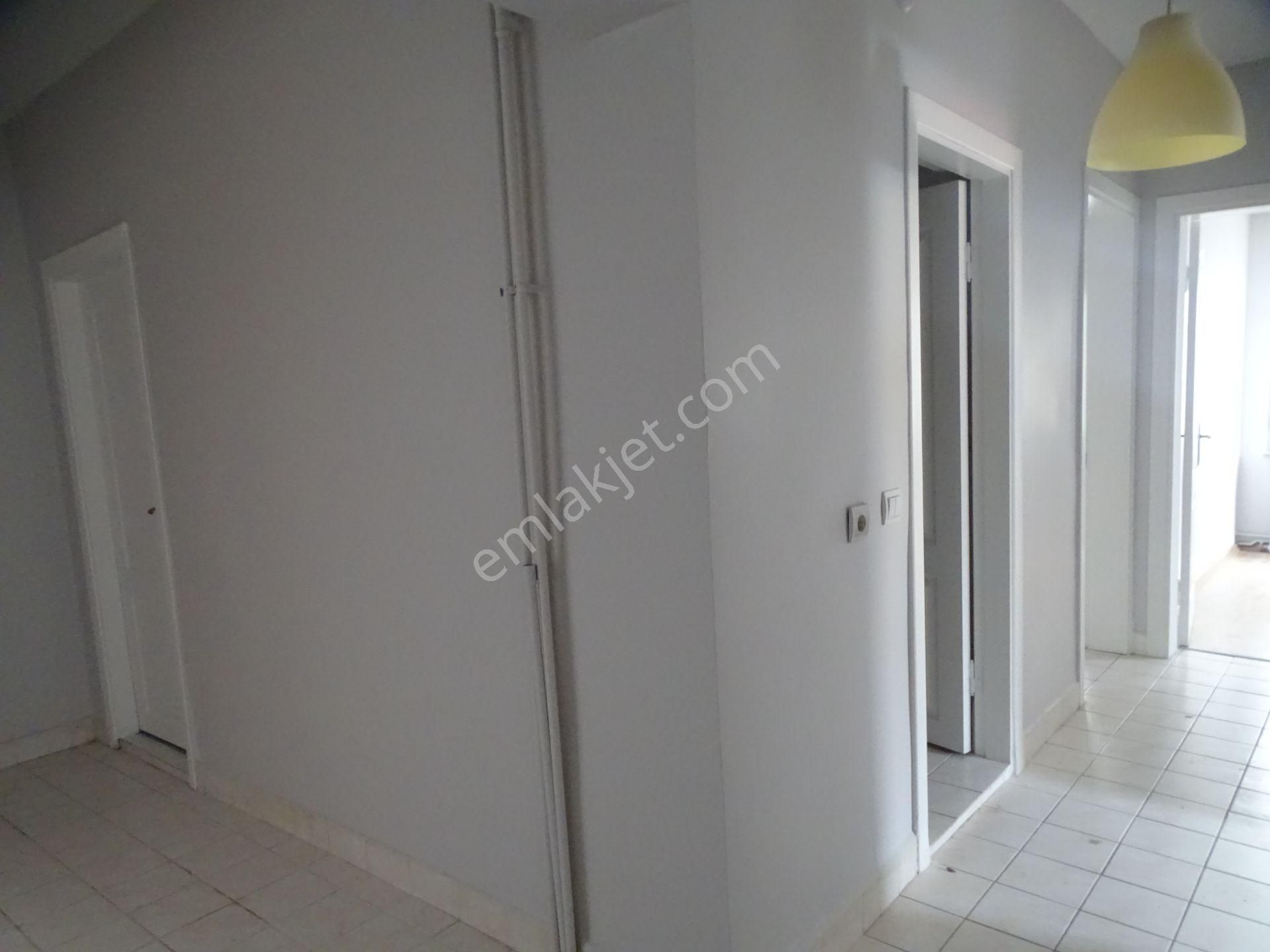 Sarıyer İstinye Boğaziçi Sitesinde Kiralık 3+1 Kombili - Görsel 5