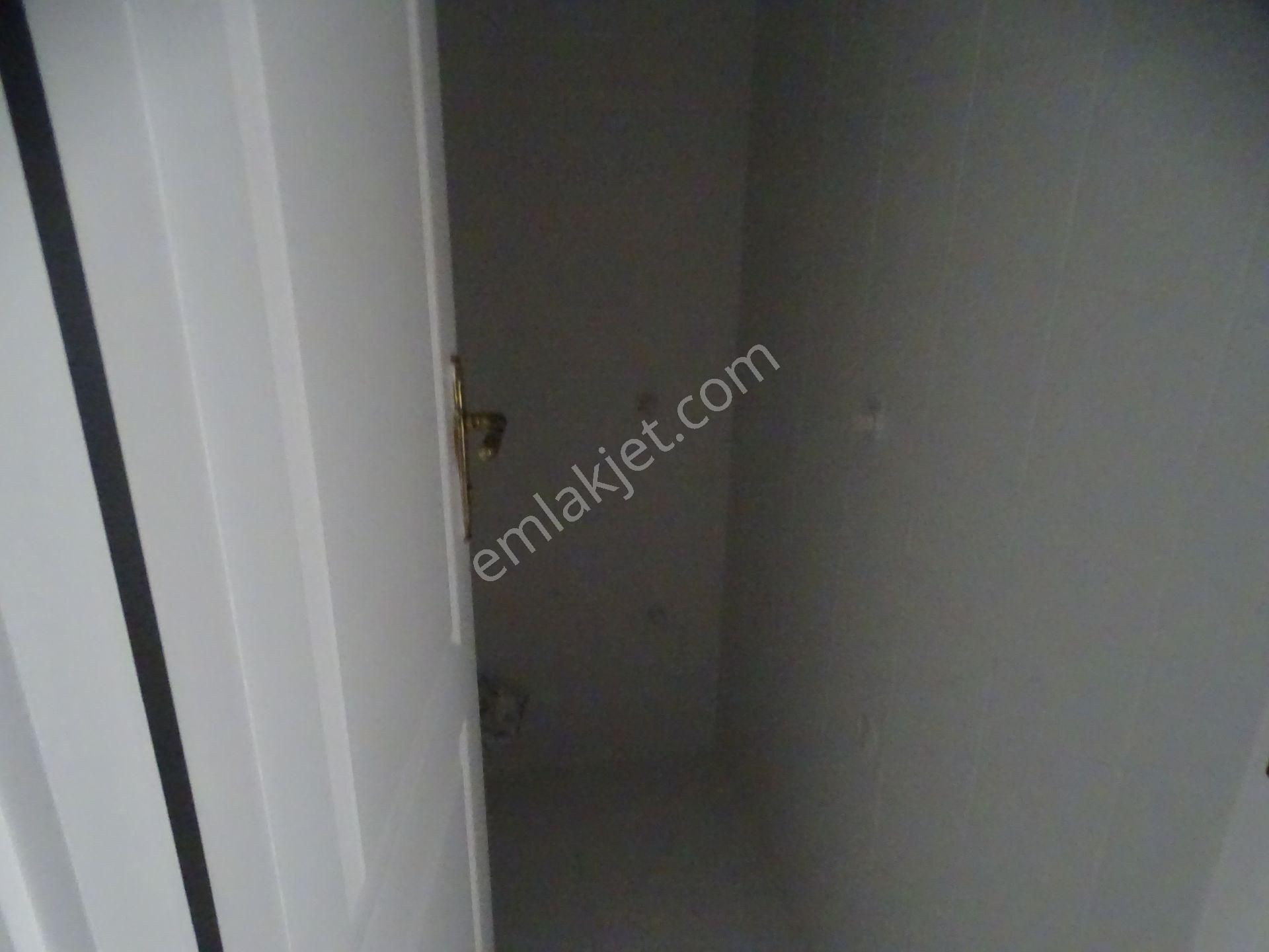 Sarıyer İstinye Boğaziçi Sitesinde Kiralık 3+1 Kombili - Görsel 16