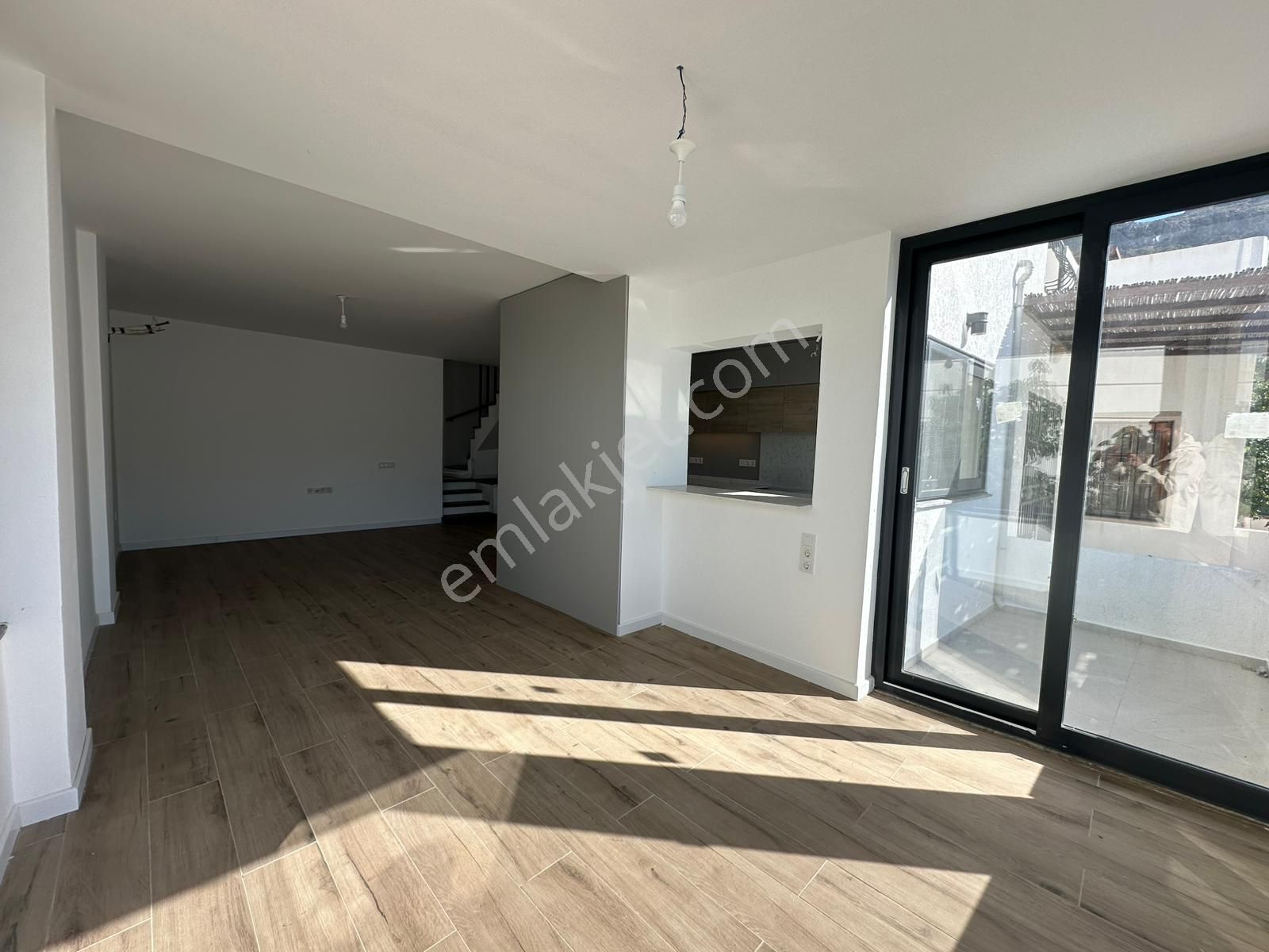 Turgutreis Karabağ'da Satılık Deniz Manzaralı Villa - Görsel 31