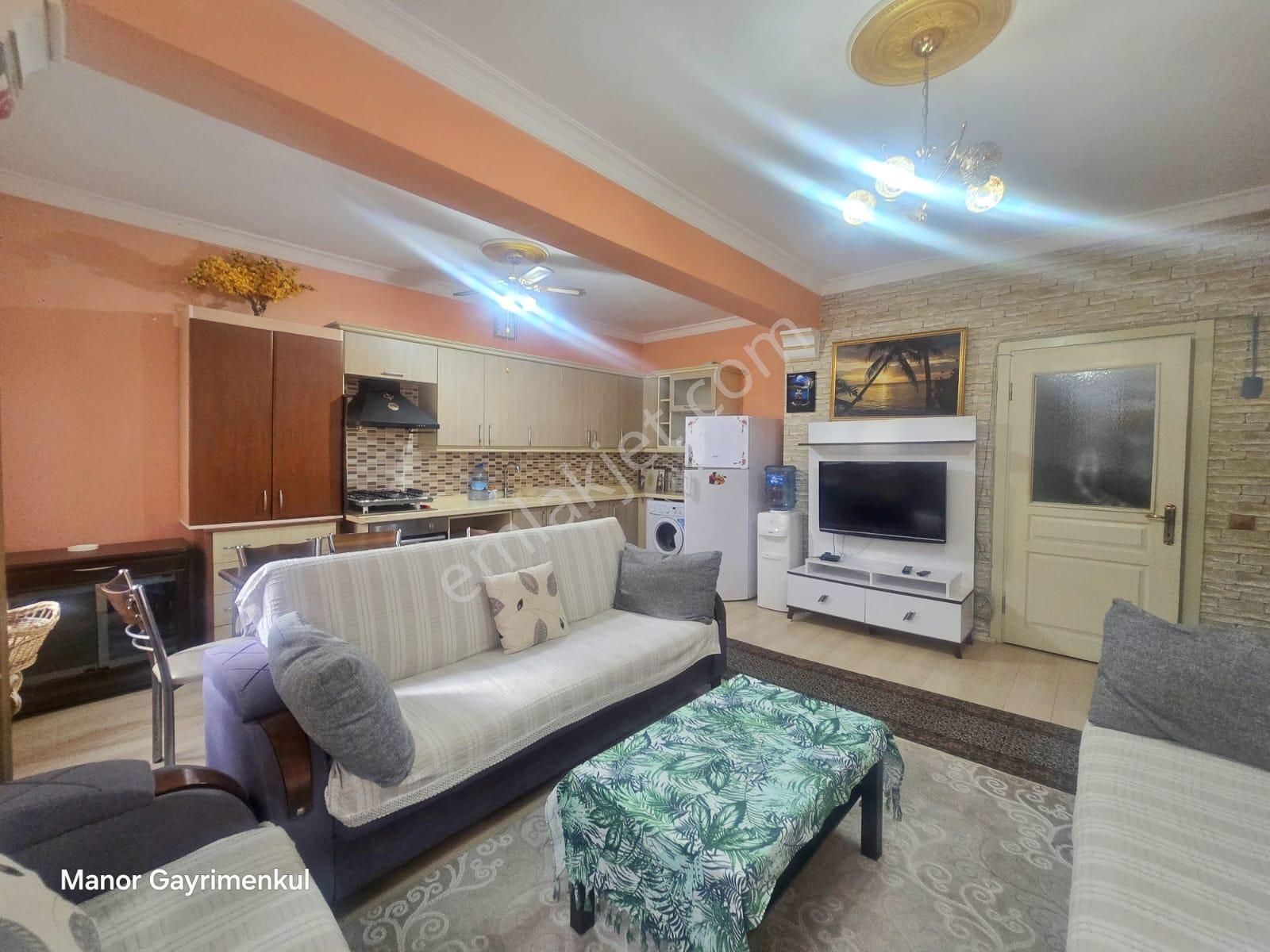 Kuşadası İkiçeşmelik Mah. 1+1 Geniş Bahçe Katı Daire - Görsel 17