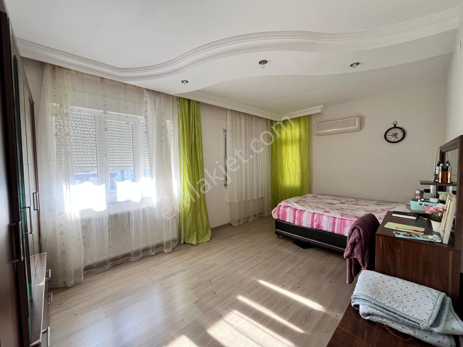 Limanda Sahile Denize Yakın Havuzlu Otoparklı 6+1 Devasa Dubleks - Görsel 12