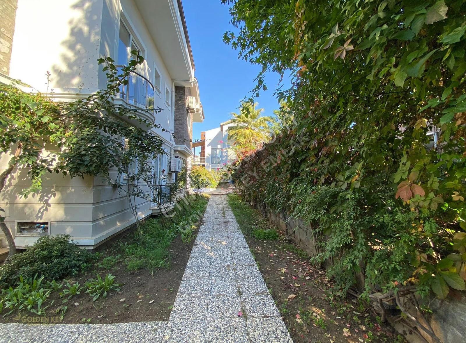 Denize 200 Metre Mesafede Kiralık Villa Çalış Fethiye - Görsel 6