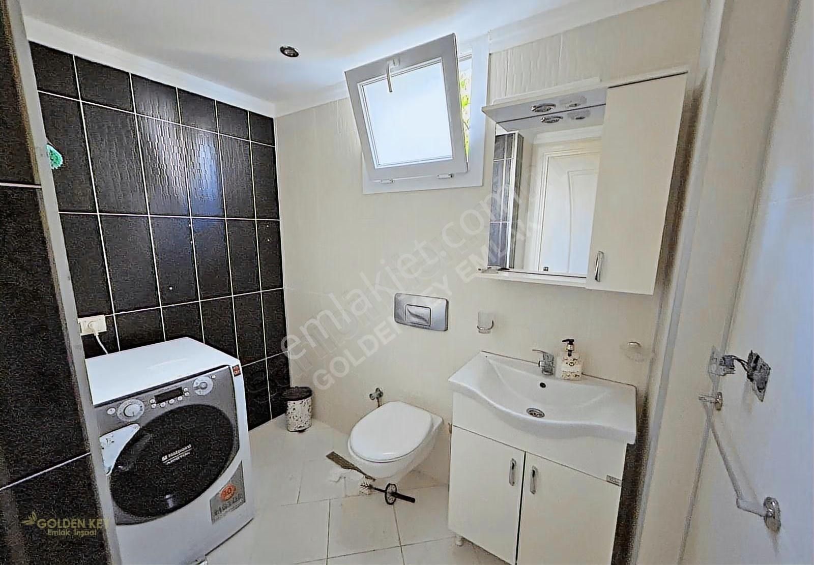 Denize 200 Metre Mesafede Kiralık Villa Çalış Fethiye - Görsel 31