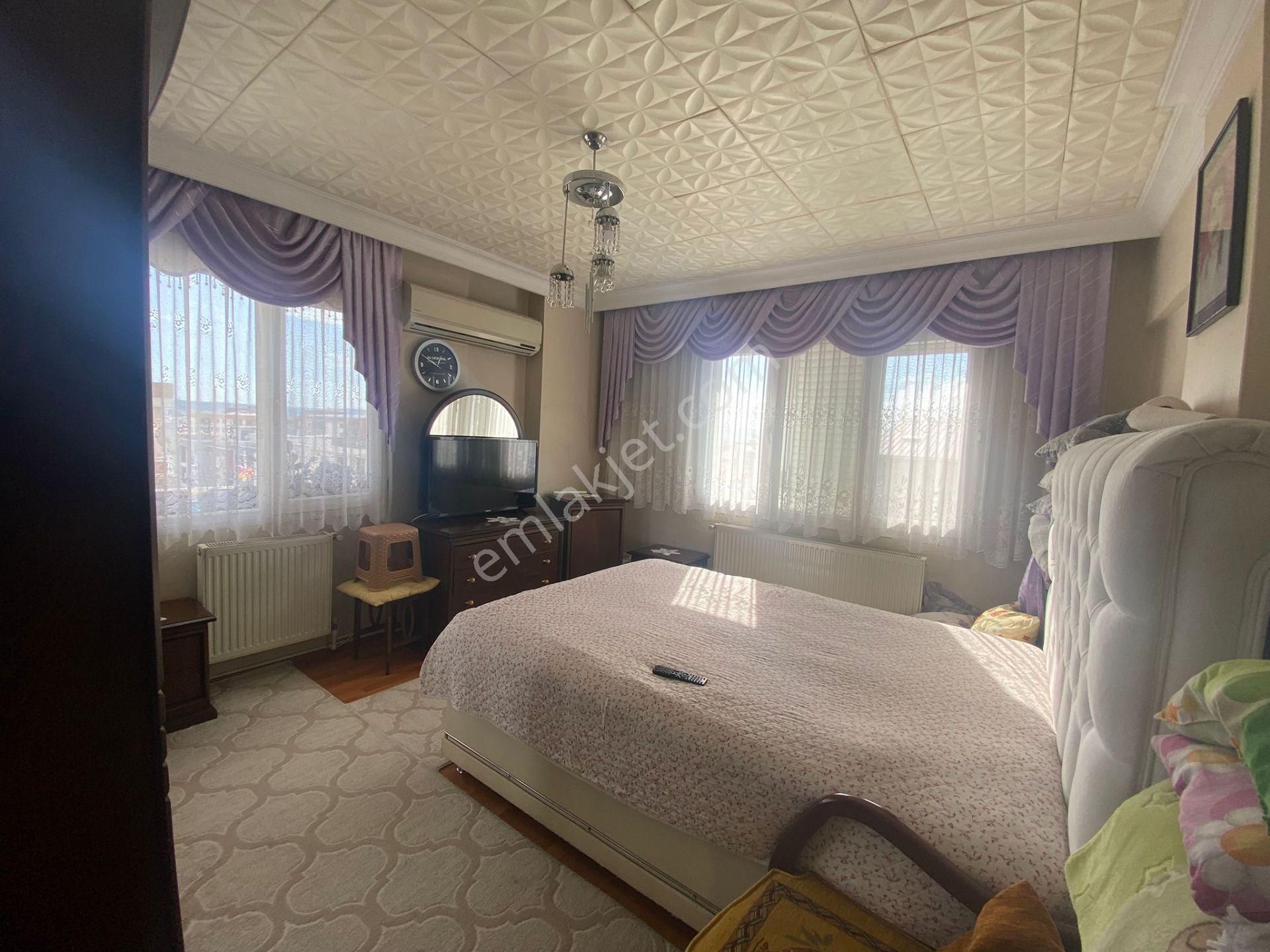 Acill Buca İşçievleri Yiğitler Mah.de 3+1 130m2 Dgazlı Havadar Manzaralı Satılık Daire - Görsel 8