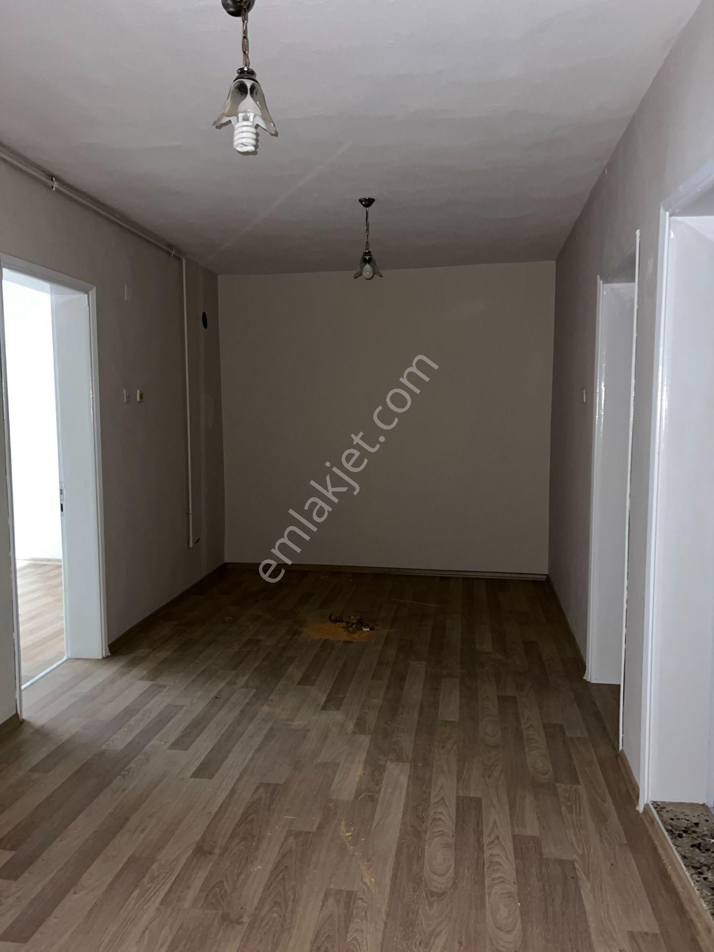 Bursa Yıldırım Beyazıt Mh Şenay Sk,ta Kiralık Birincikatta 2+1 Daire - Görsel 11