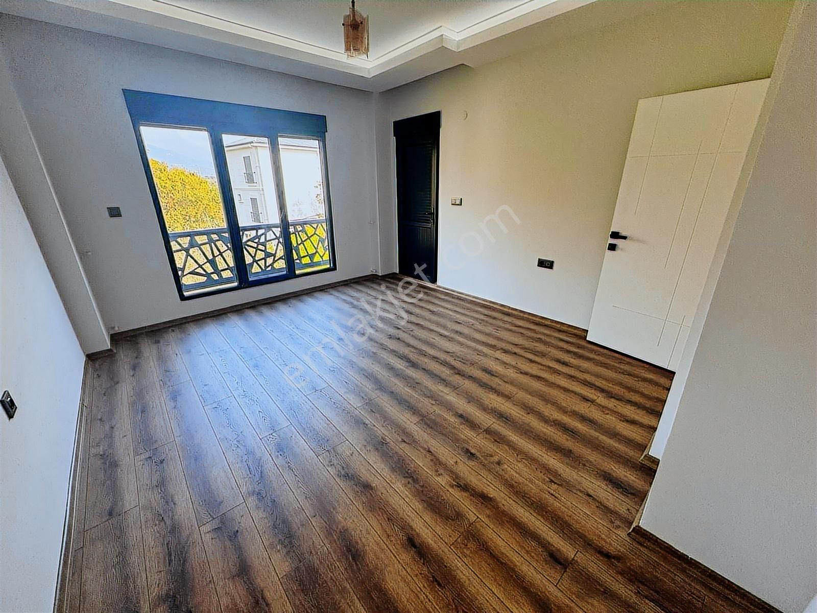 Uygar'dan Akçay Da Satılık 4+1 Muhteşem Şık Müstakil Villa - Görsel 26