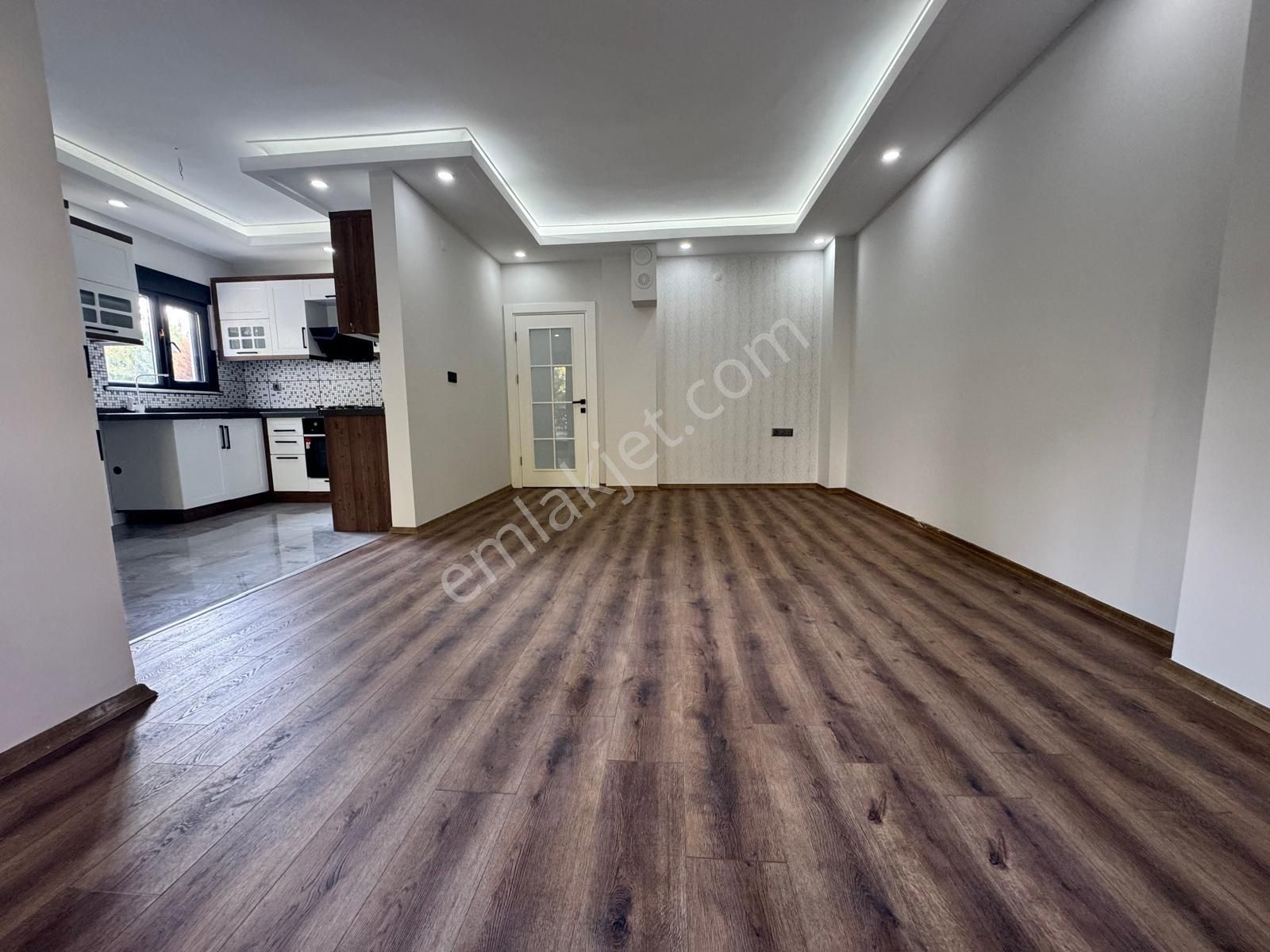 Uygar'dan Akçay Da Satılık 4+1 Muhteşem Şık Müstakil Villa - Görsel 10