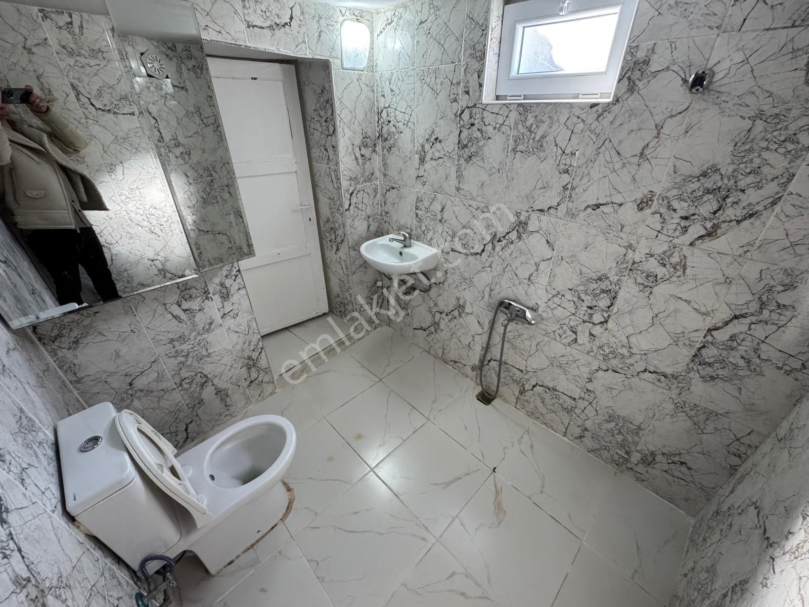 Burhaniye Bahadınlı 450 M2 Arsa İçinde Satılık Müstakil Köy Evi - Görsel 34