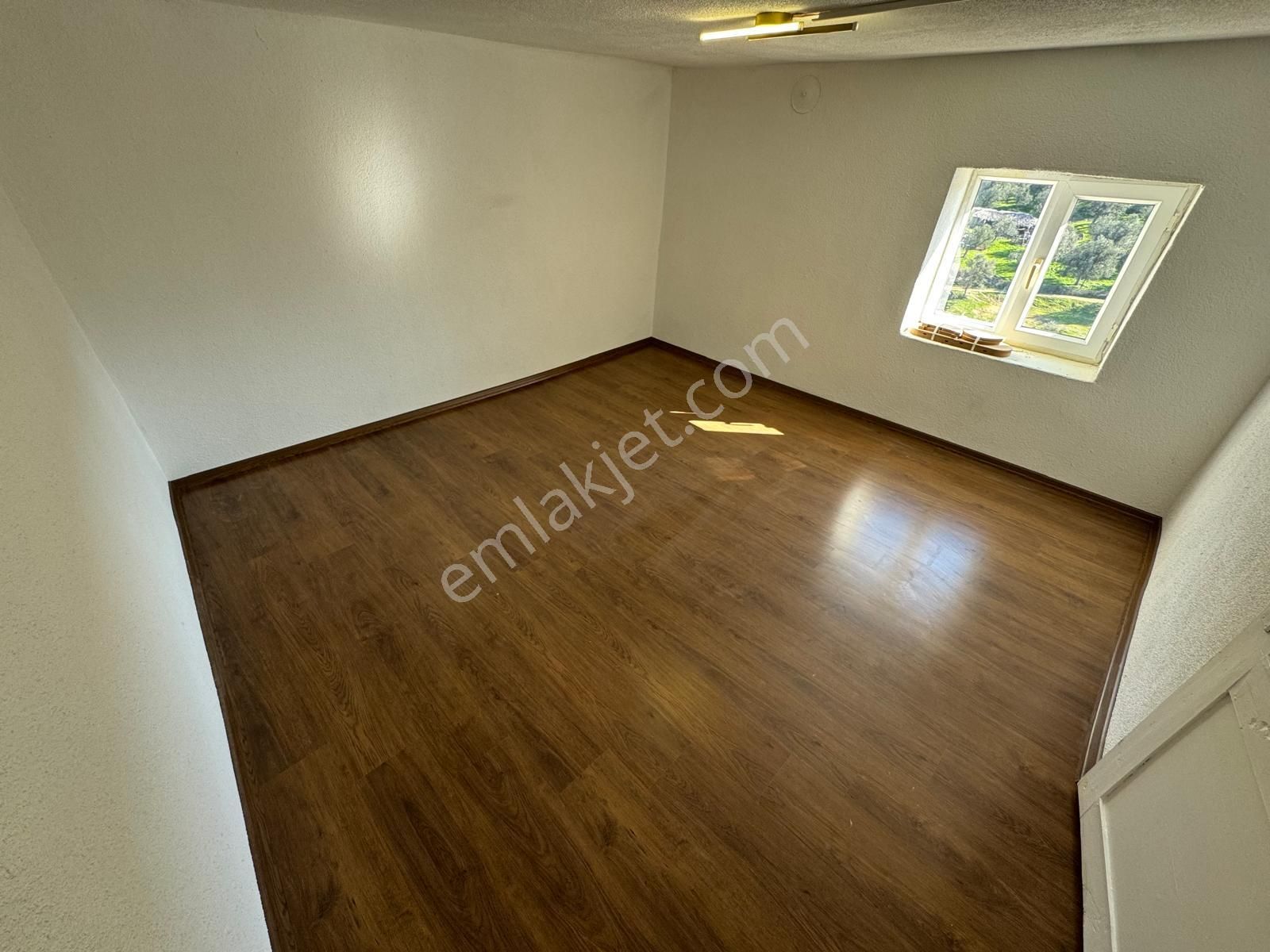 Burhaniye Bahadınlı 450 M2 Arsa İçinde Satılık Müstakil Köy Evi - Görsel 30