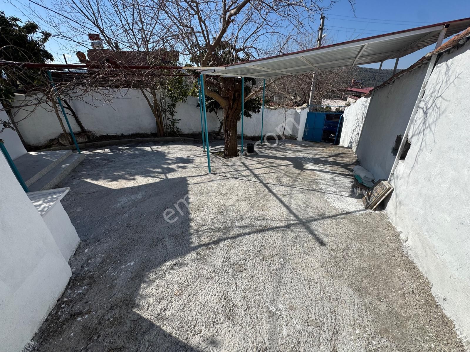 Burhaniye Bahadınlı 450 M2 Arsa İçinde Satılık Müstakil Köy Evi - Görsel 24