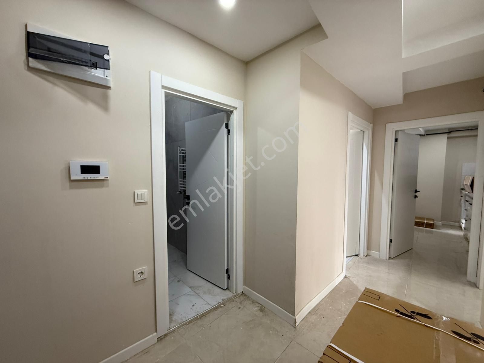 İstanbul House'dan B.evler'de Sıfır Binada 2+1 Giriş Katı Daire - Görsel 17