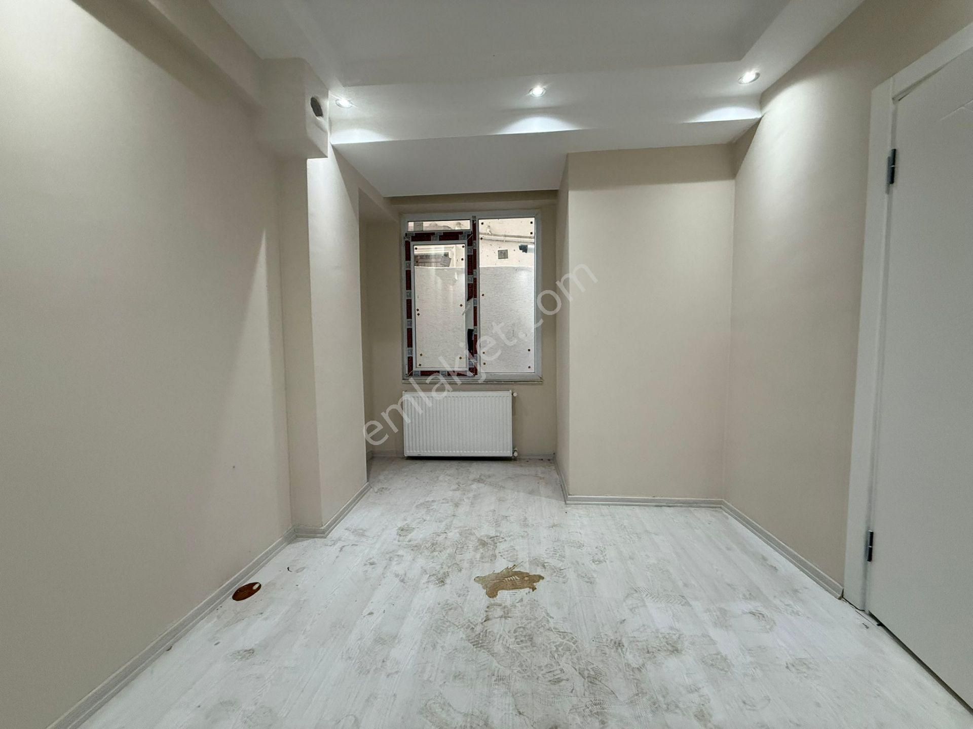 İstanbul House'dan B.evler'de Sıfır Binada 2+1 Giriş Katı Daire - Görsel 11