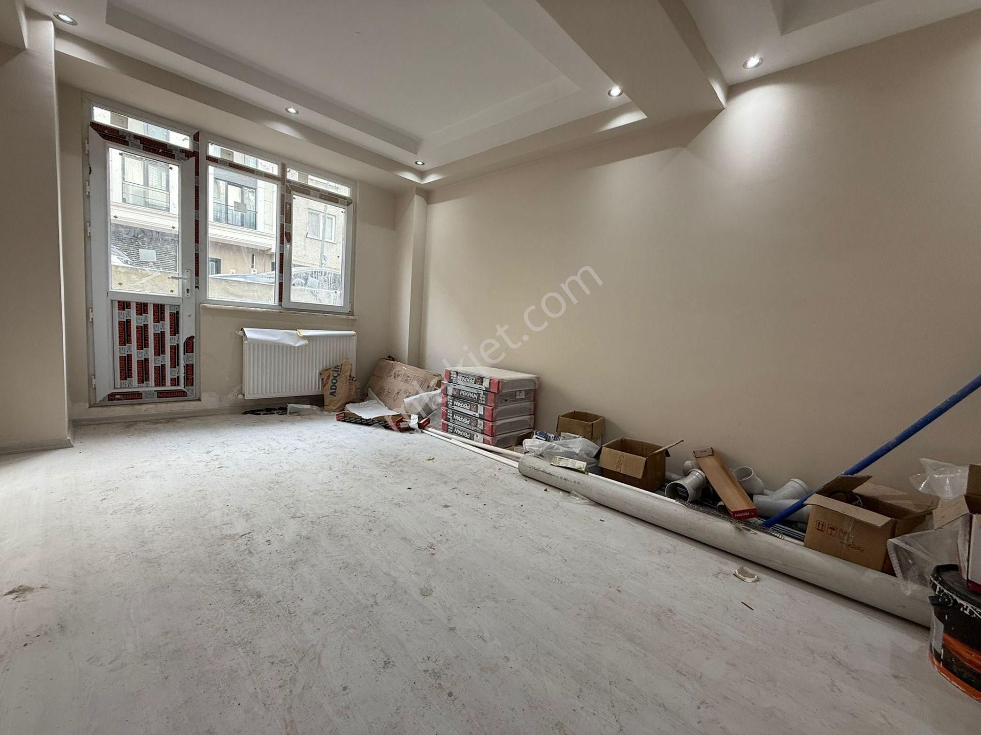 İstanbul House'dan B.evler'de Sıfır Binada 2+1 Giriş Katı Daire - Görsel 5