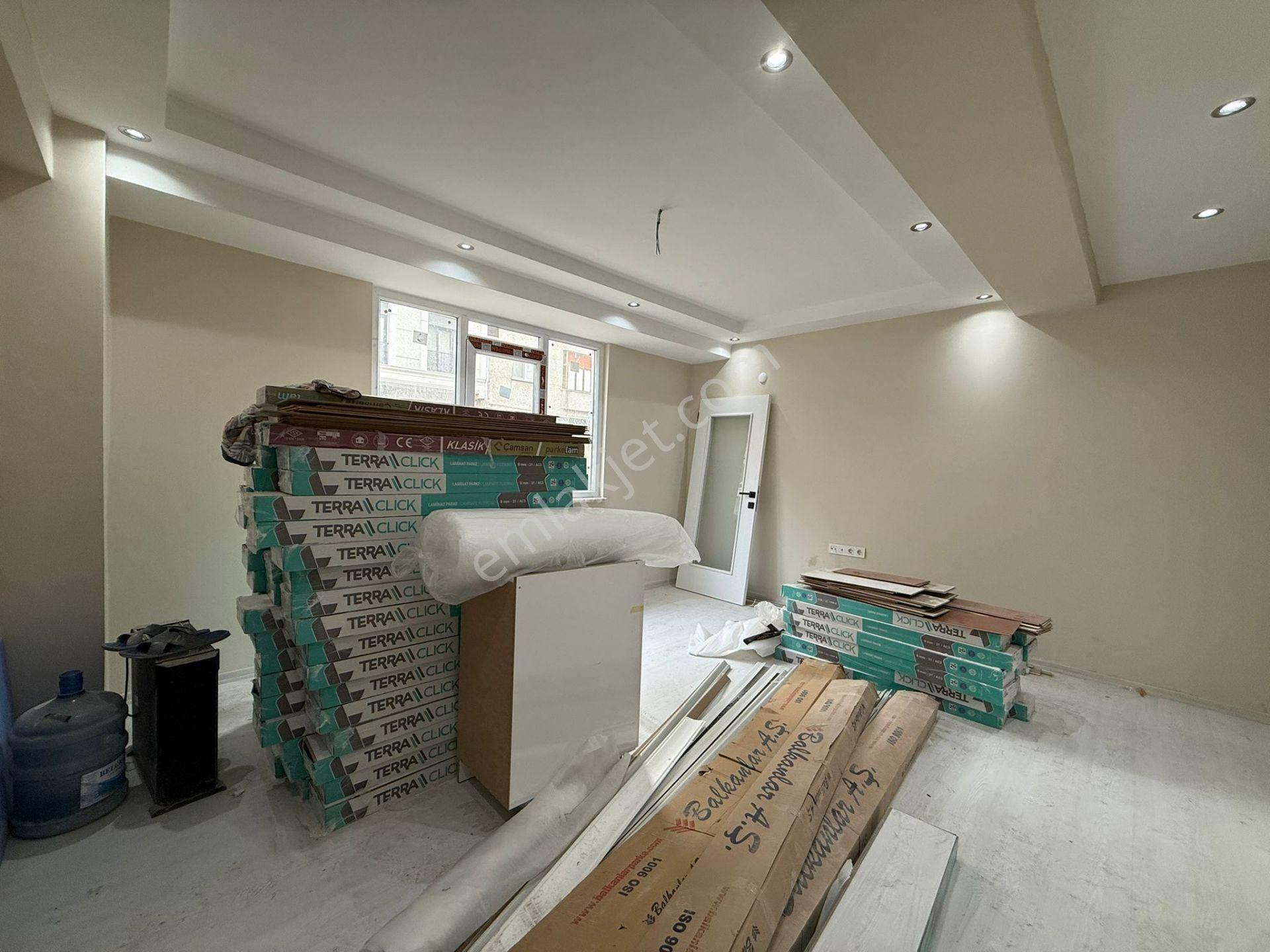 İstanbul House'dan B.evler'de Sıfır Binada 2+1 Giriş Katı Daire - Görsel 3