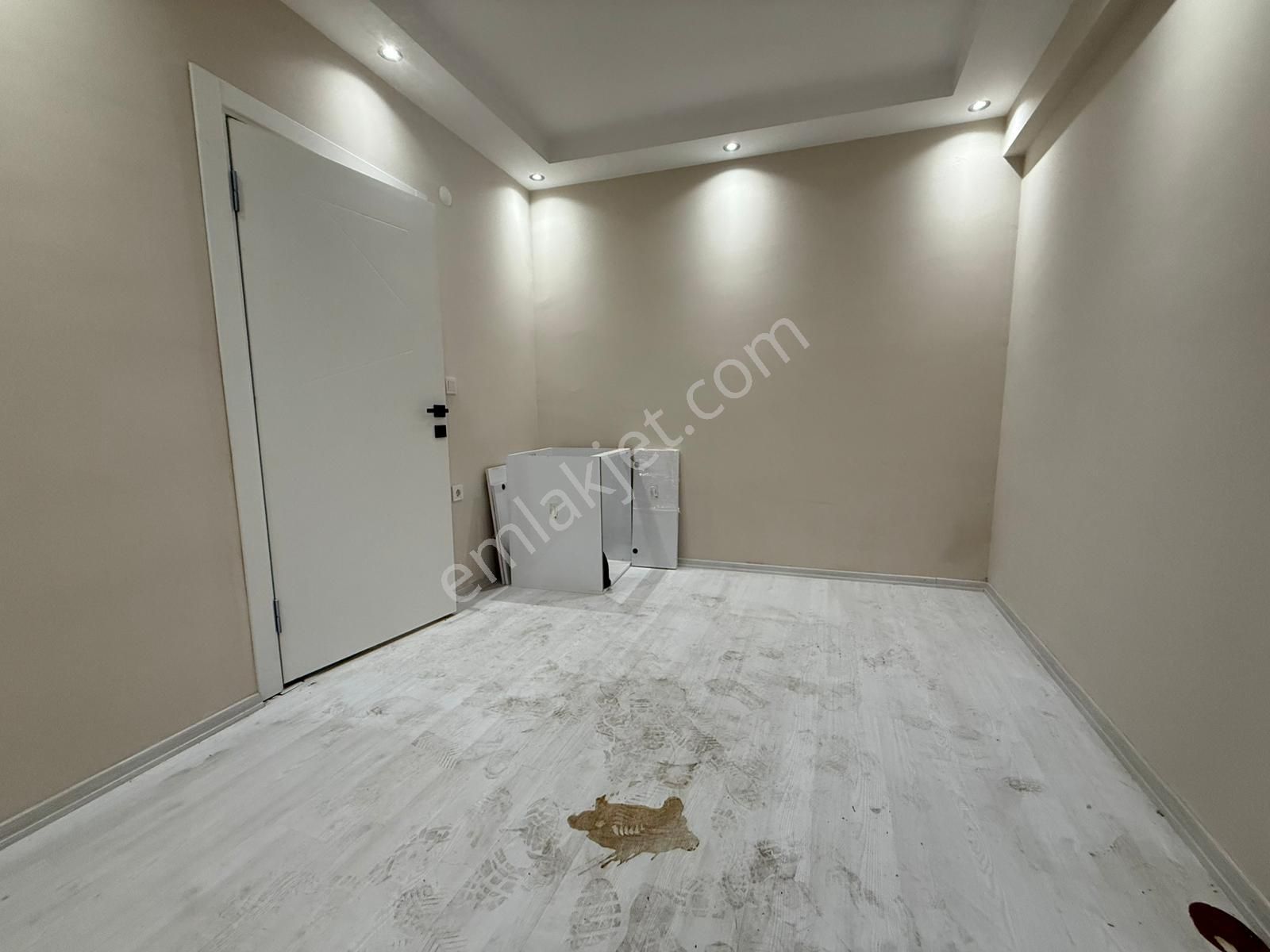 İstanbul House'dan B.evler'de Sıfır Binada 2+1 Giriş Katı Daire - Görsel 12