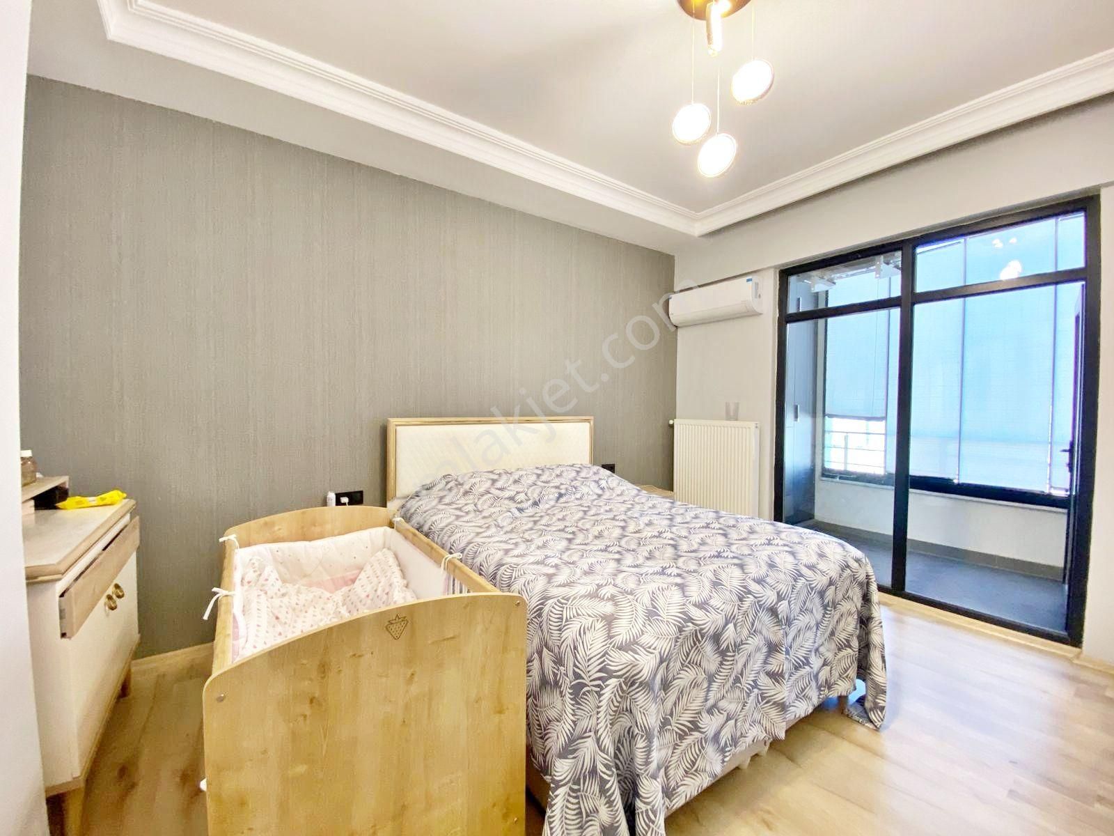 Karacaahmet'te Merkezi Konumda Masrafsız Fırsat Lüx 3+1 Daire - Görsel 18