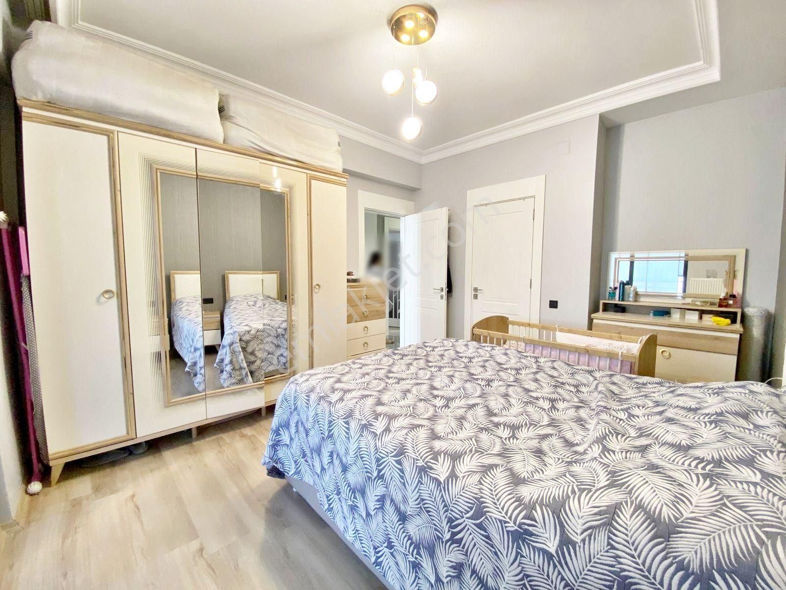 Karacaahmet'te Merkezi Konumda Masrafsız Fırsat Lüx 3+1 Daire - Görsel 22