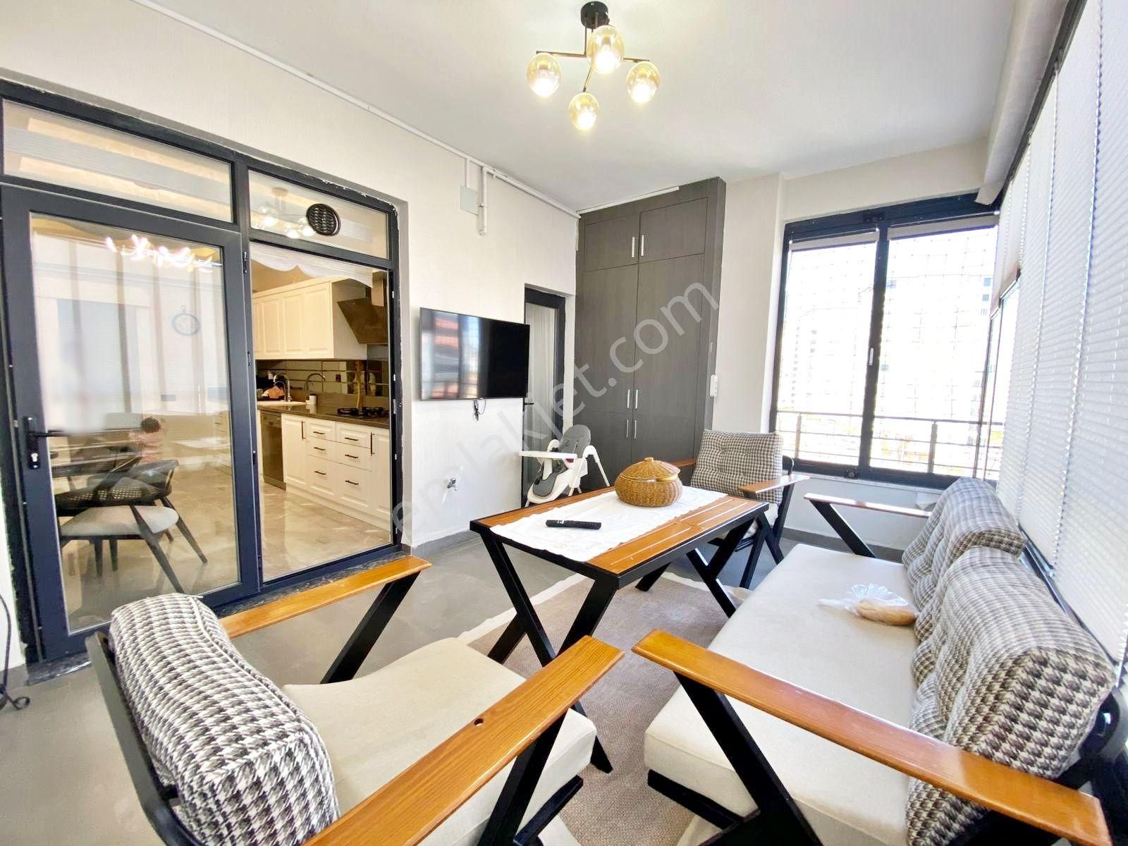 Karacaahmet'te Merkezi Konumda Masrafsız Fırsat Lüx 3+1 Daire - Görsel 8