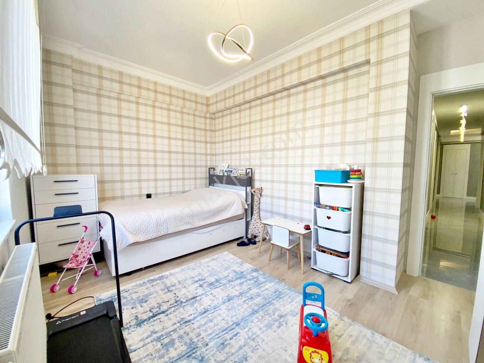 Karacaahmet'te Merkezi Konumda Masrafsız Fırsat Lüx 3+1 Daire - Görsel 16