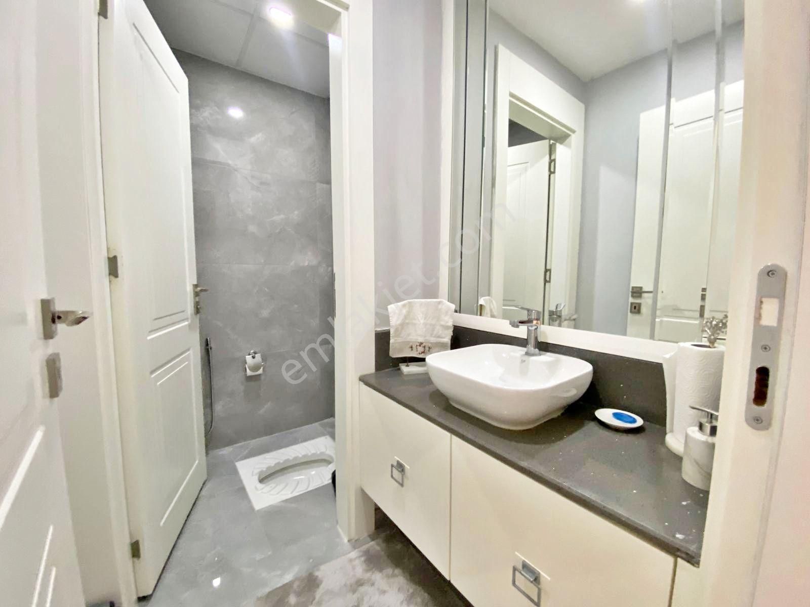 Karacaahmet'te Merkezi Konumda Masrafsız Fırsat Lüx 3+1 Daire - Görsel 29