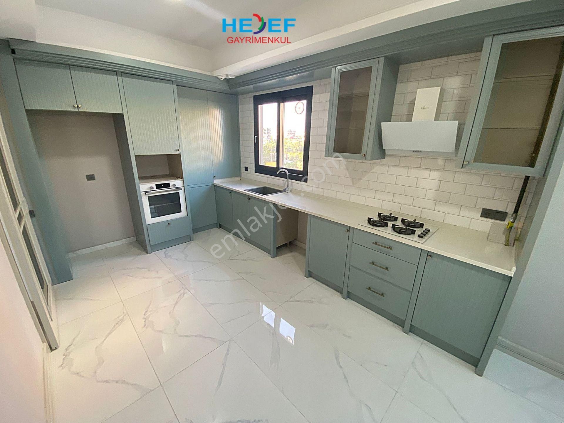 Hedef'ten Yaşardoğu Cad.üzeri Bağımsız Mutfaklı Kombili Geniş2+1