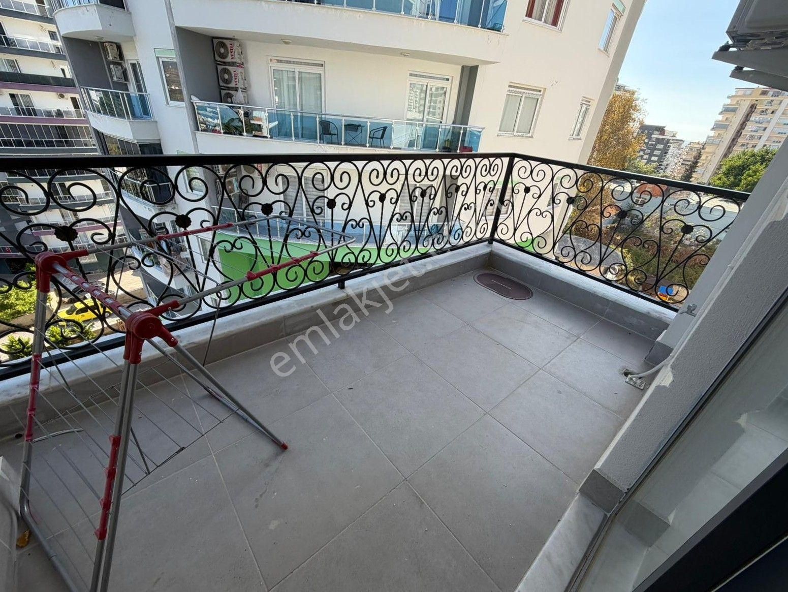 Alanya Mahmutlar Mah.aktiviteli Full Eşyalı Satılık 1+1 Daire - Görsel 9