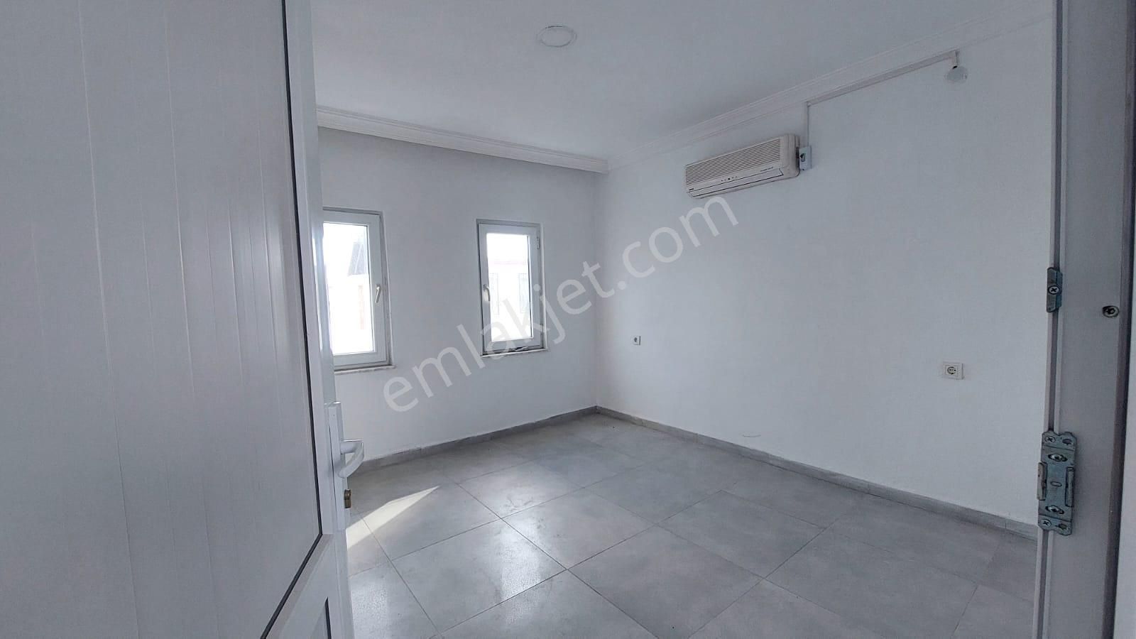 Didim Fevzipaşa Mahallesi Site İçinde 3+1 Bahçeli Tripleks Villa - Görsel 23