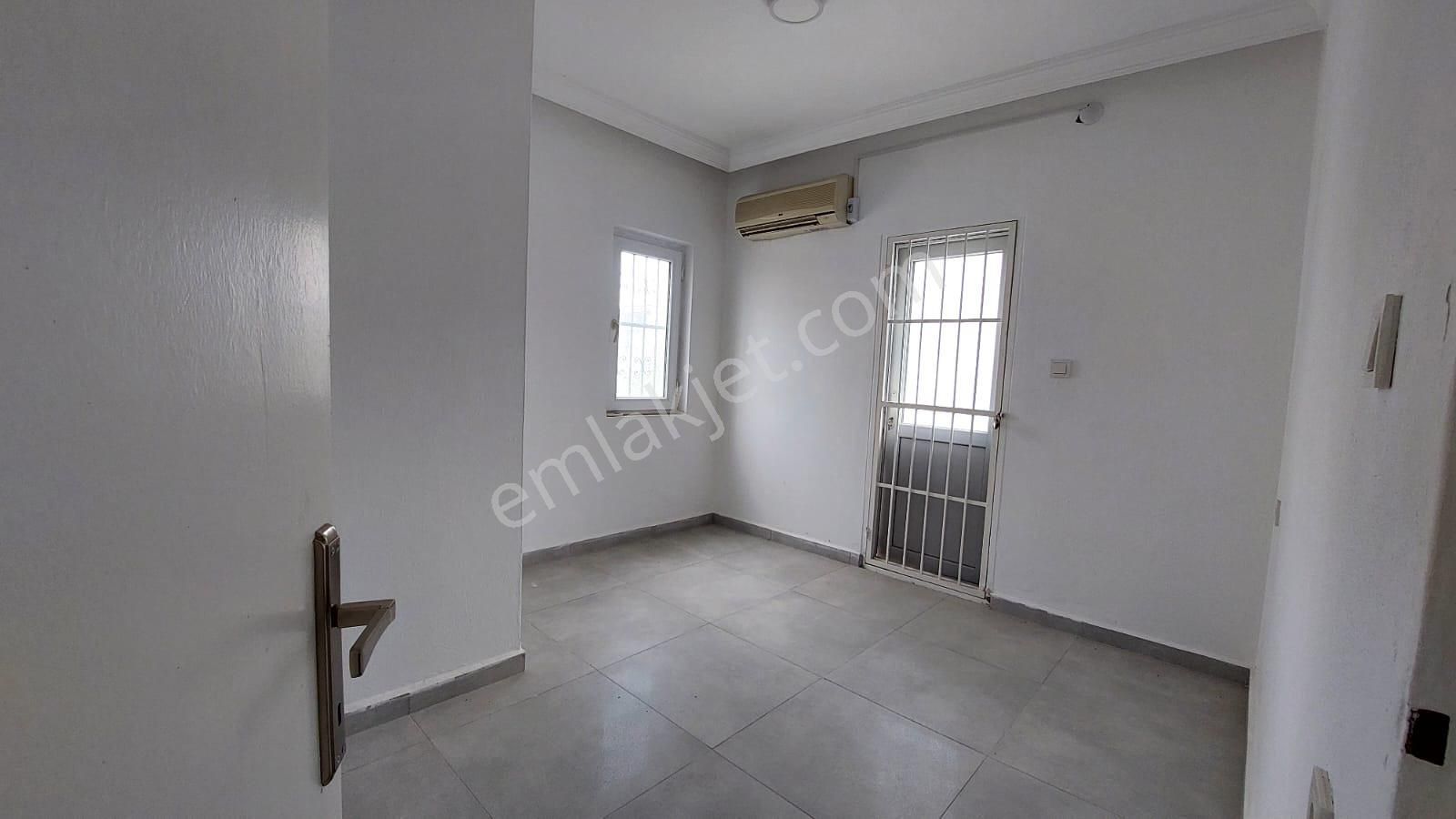 Didim Fevzipaşa Mahallesi Site İçinde 3+1 Bahçeli Tripleks Villa - Görsel 17