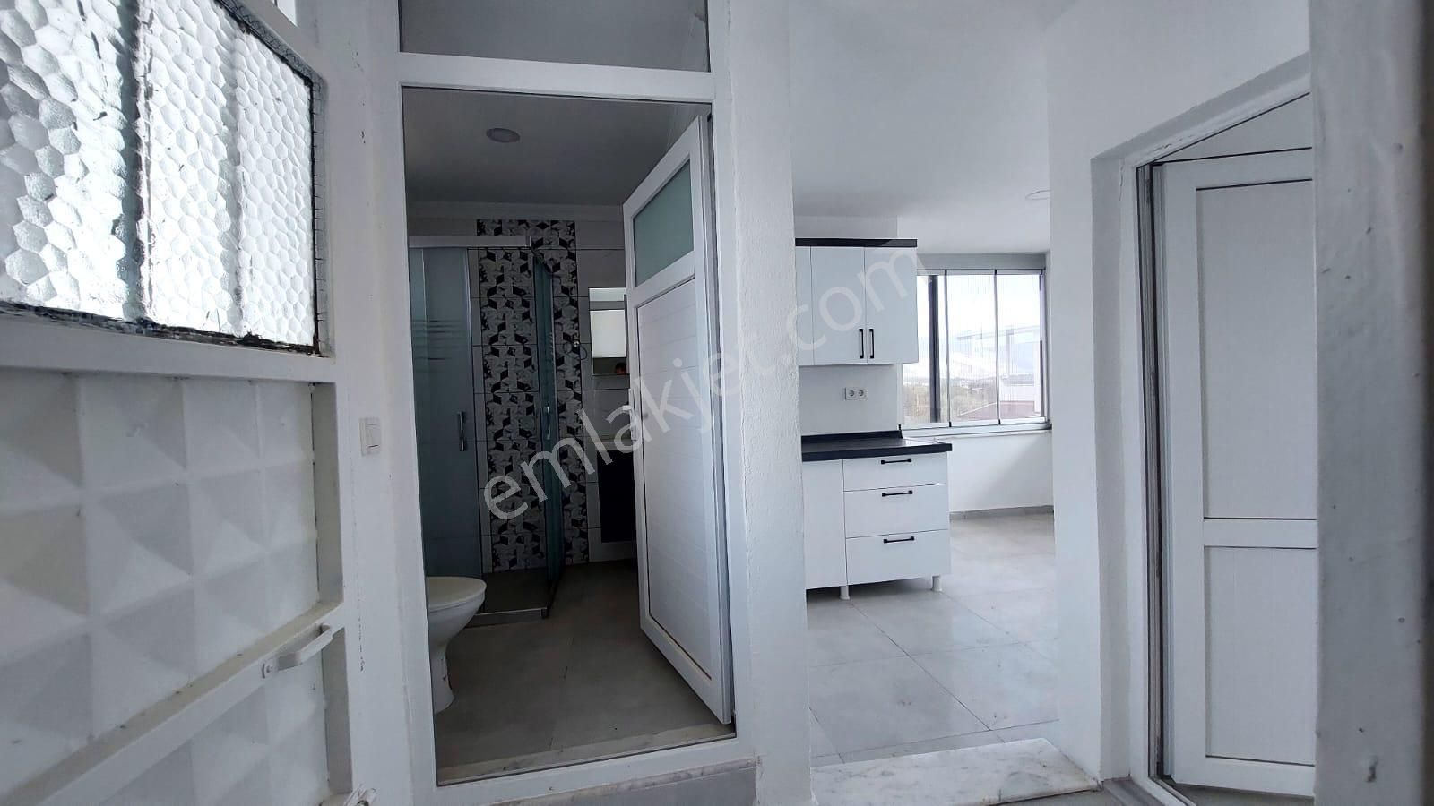 Didim Fevzipaşa Mahallesi Site İçinde 3+1 Bahçeli Tripleks Villa - Görsel 22