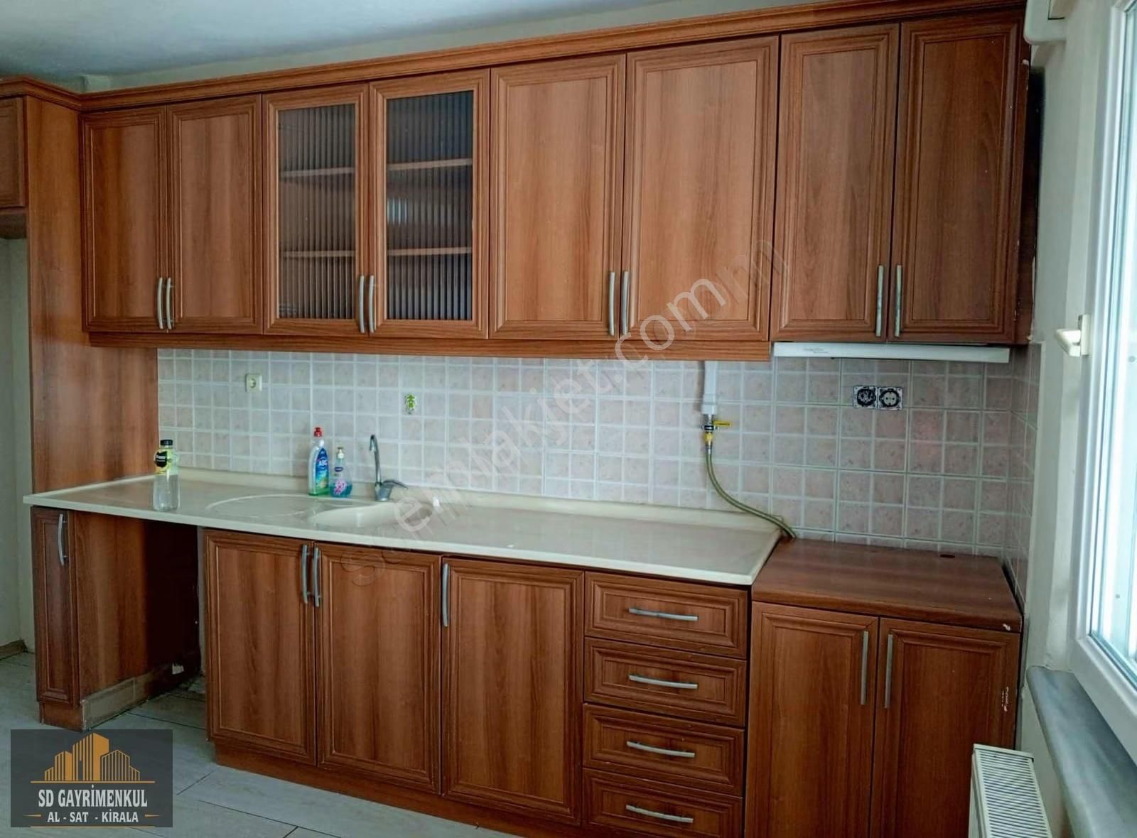 Gömeç Merkezde Kiralık 3+1 Daire - Görsel 19