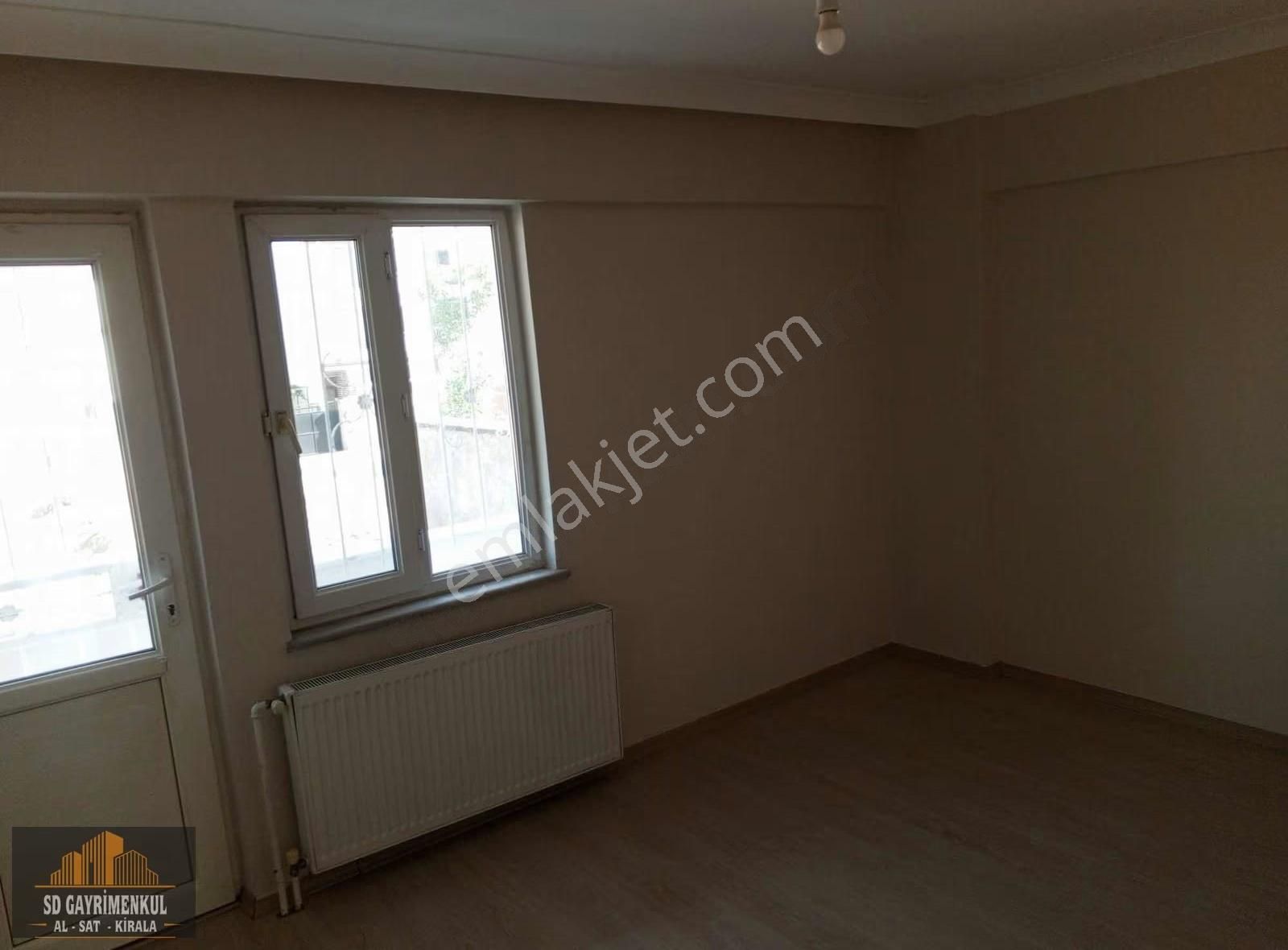 Gömeç Merkezde Kiralık 3+1 Daire - Görsel 13