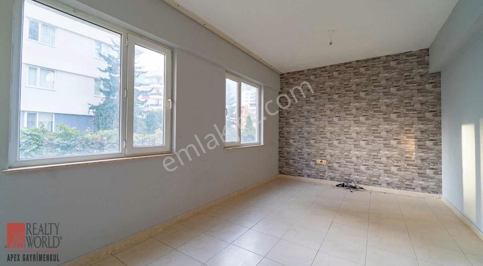 Konyaaltında 2+1 İskanlı+kapalı Otoparklı+havuzlu Site İçi - Görsel 5