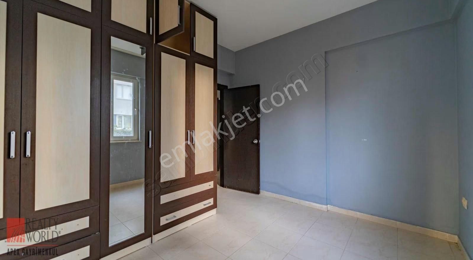 Konyaaltında 2+1 İskanlı+kapalı Otoparklı+havuzlu Site İçi - Görsel 2