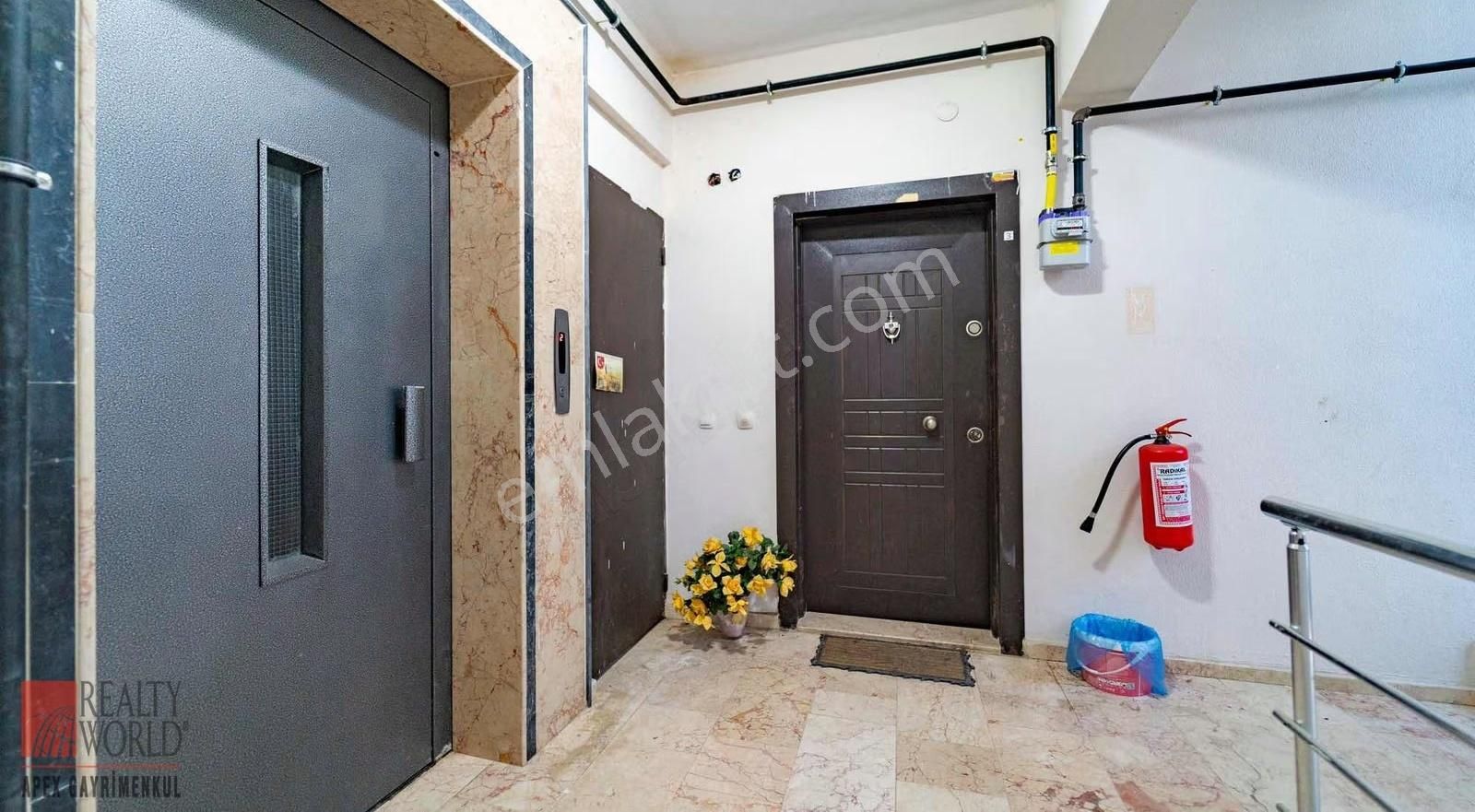 Konyaaltında 2+1 İskanlı+kapalı Otoparklı+havuzlu Site İçi - Görsel 11