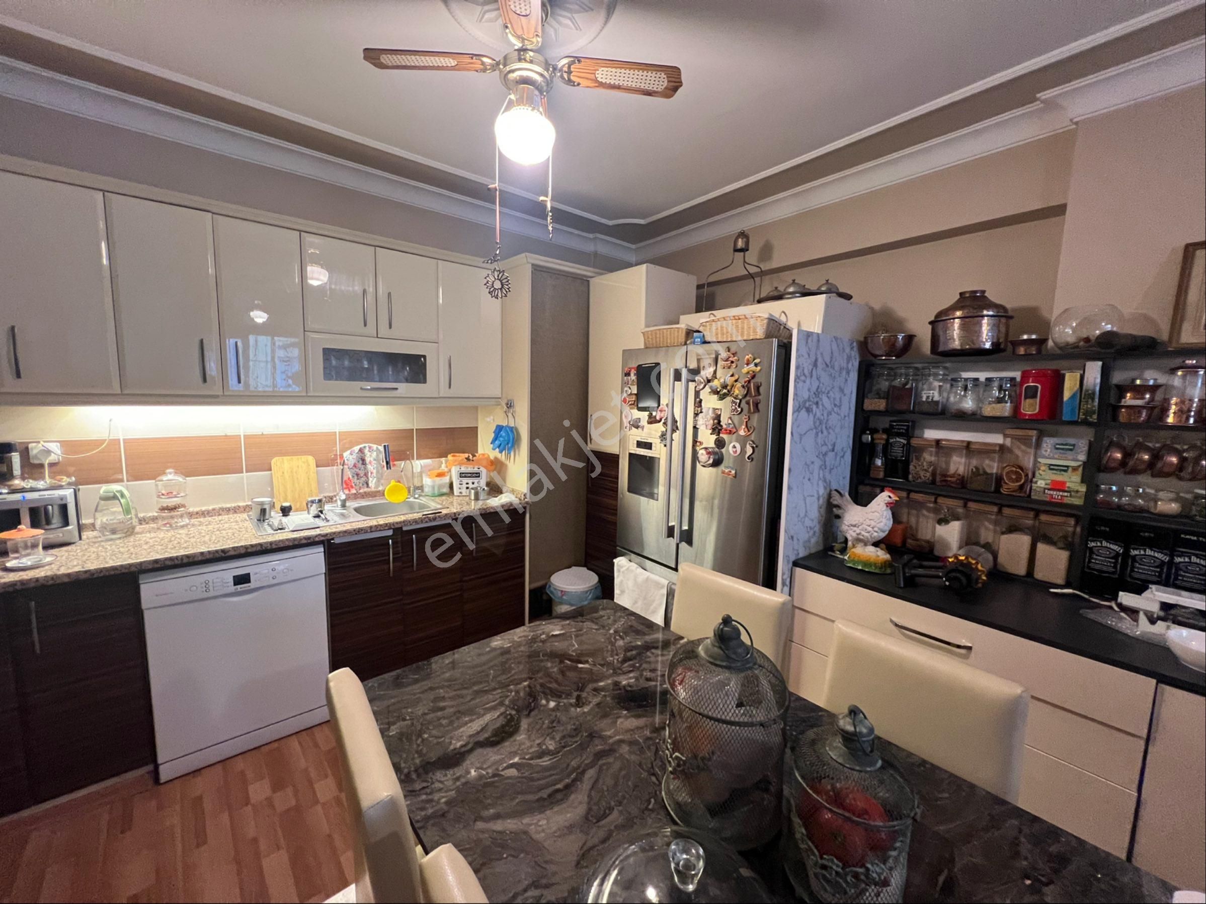 Karşıyaka Nergis Dedebaşı Mah. 2+1, Kapalı Otoparklı,doğalgazlı,asansörlü Fırsat Daire - Görsel 4