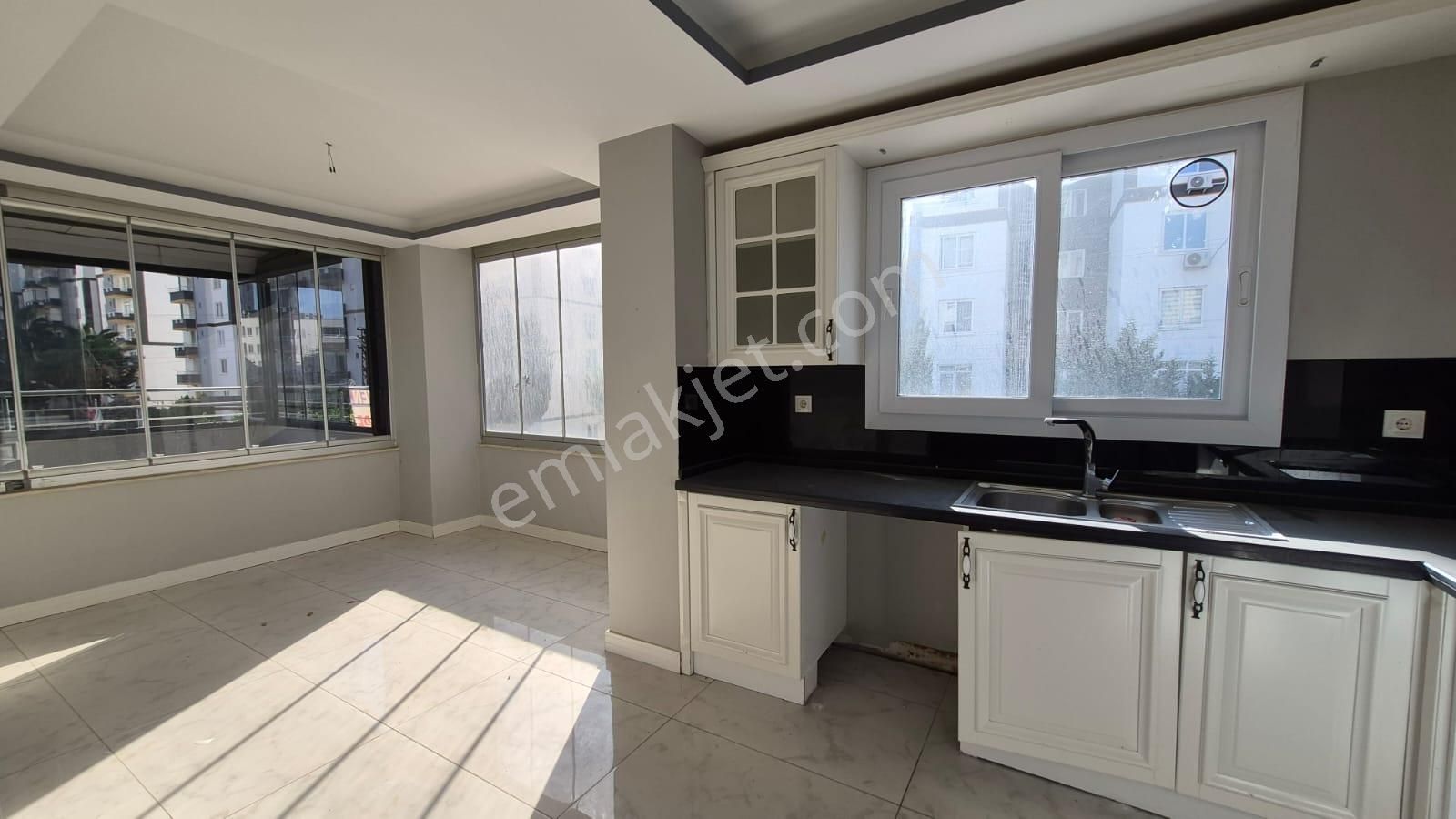 Karınca'dan Deniz Mh'de 4+1 Açık Mutfak Sosyal Donatılı Site İçi - Görsel 2