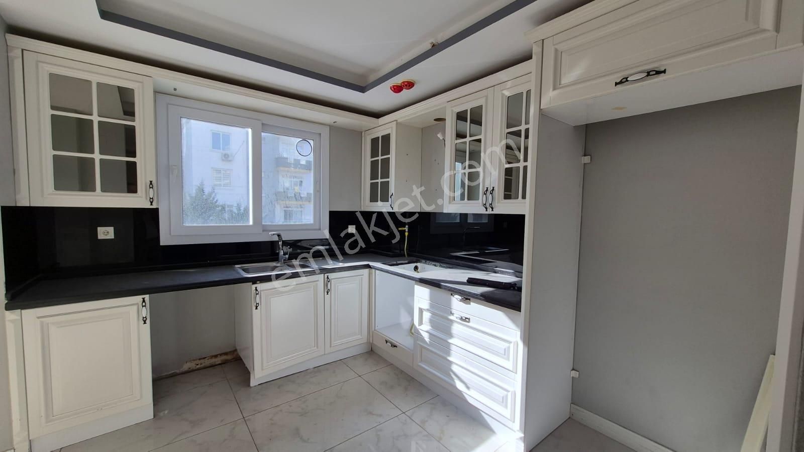 Karınca'dan Deniz Mh'de 4+1 Açık Mutfak Sosyal Donatılı Site İçi